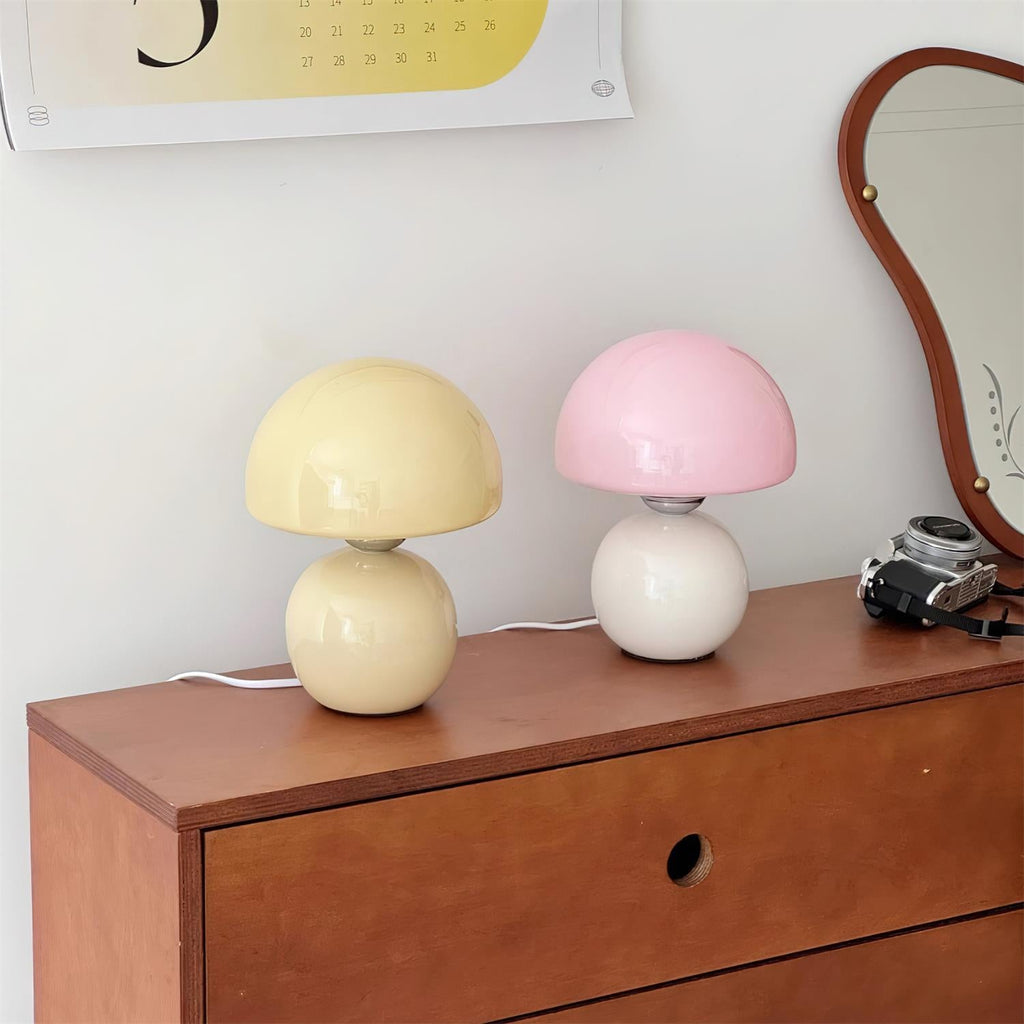 Spika Table Lamp