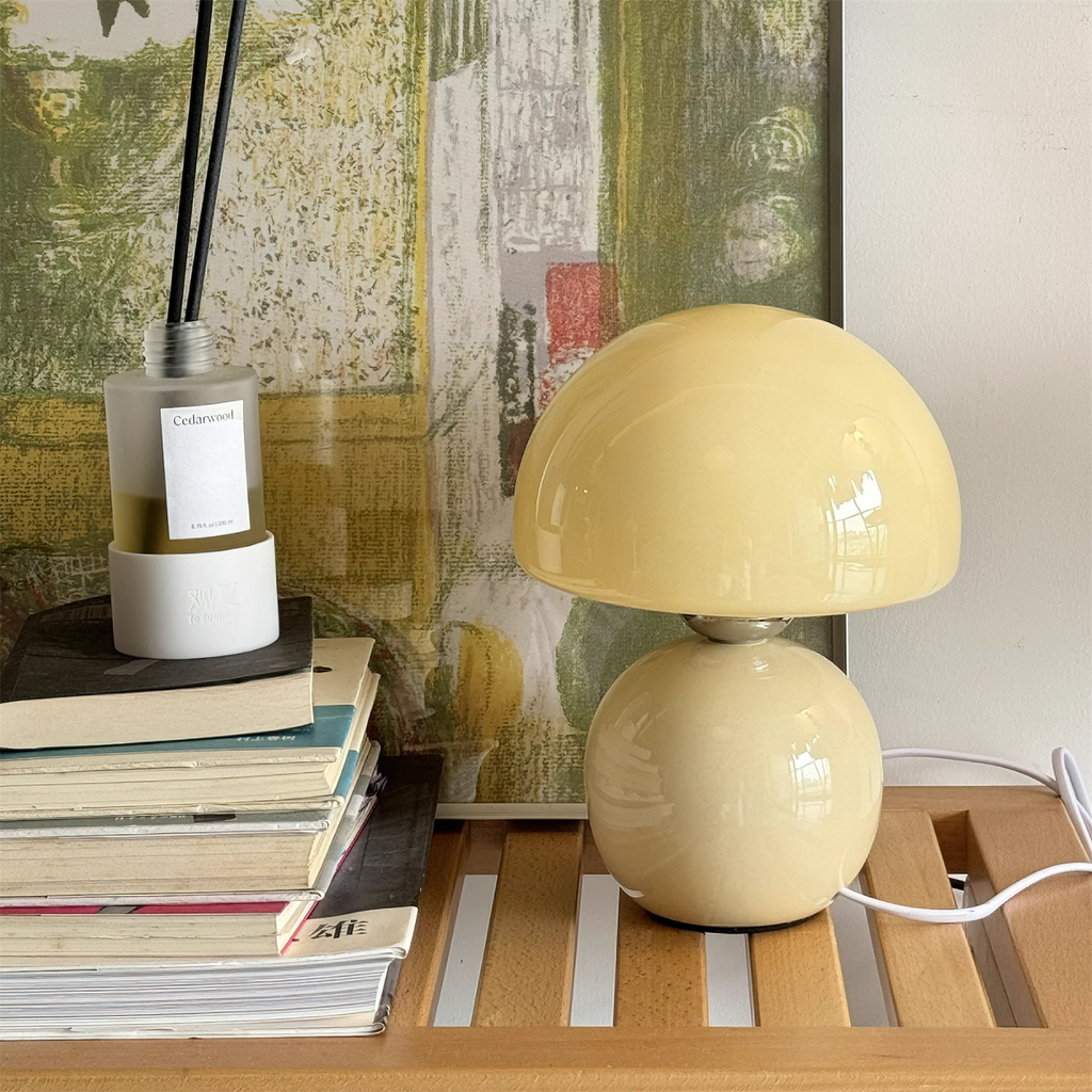Spika Table Lamp