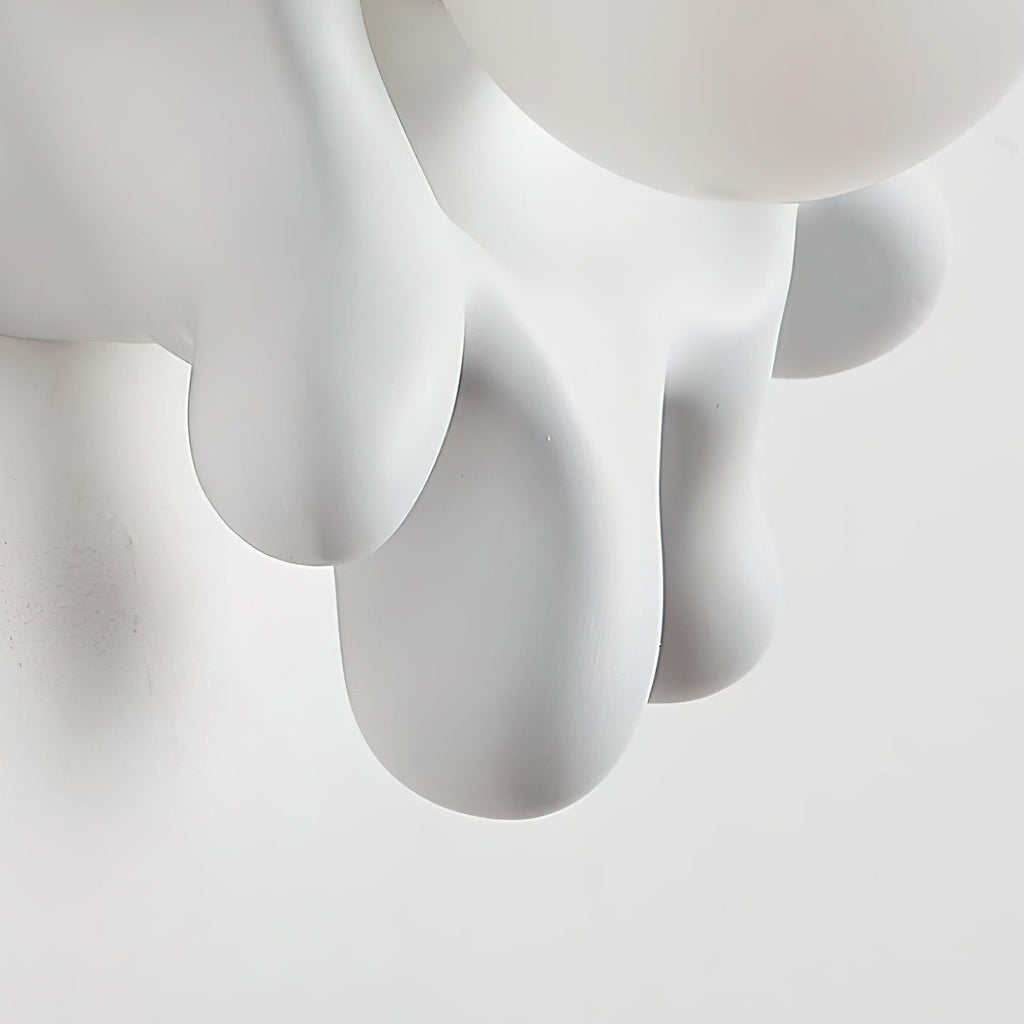 Splova Wall Lamp