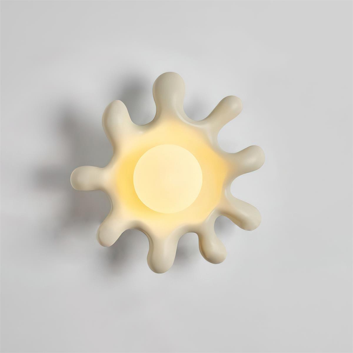 Splova Wall Lamp