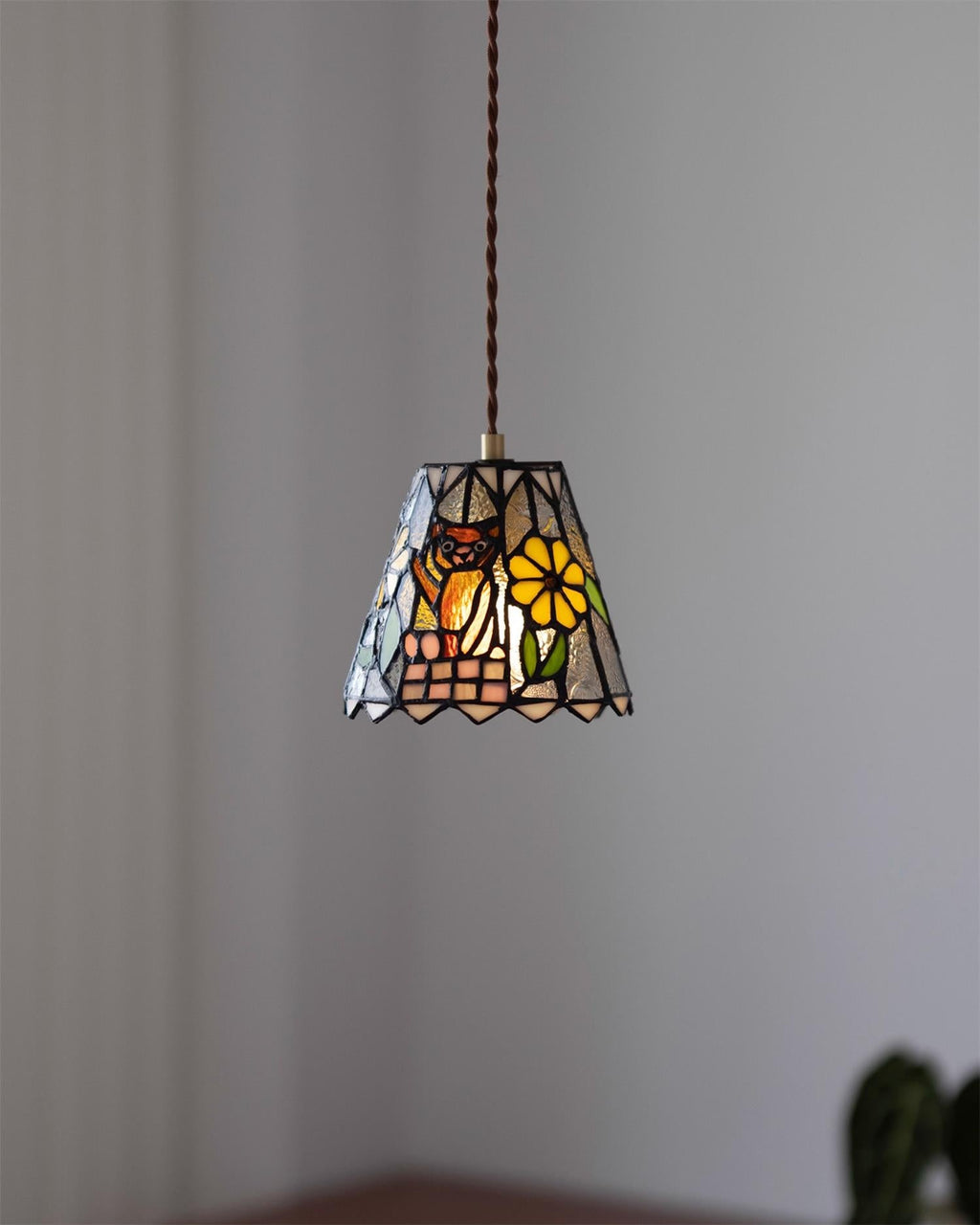 Stained Tales Pendant Lamp