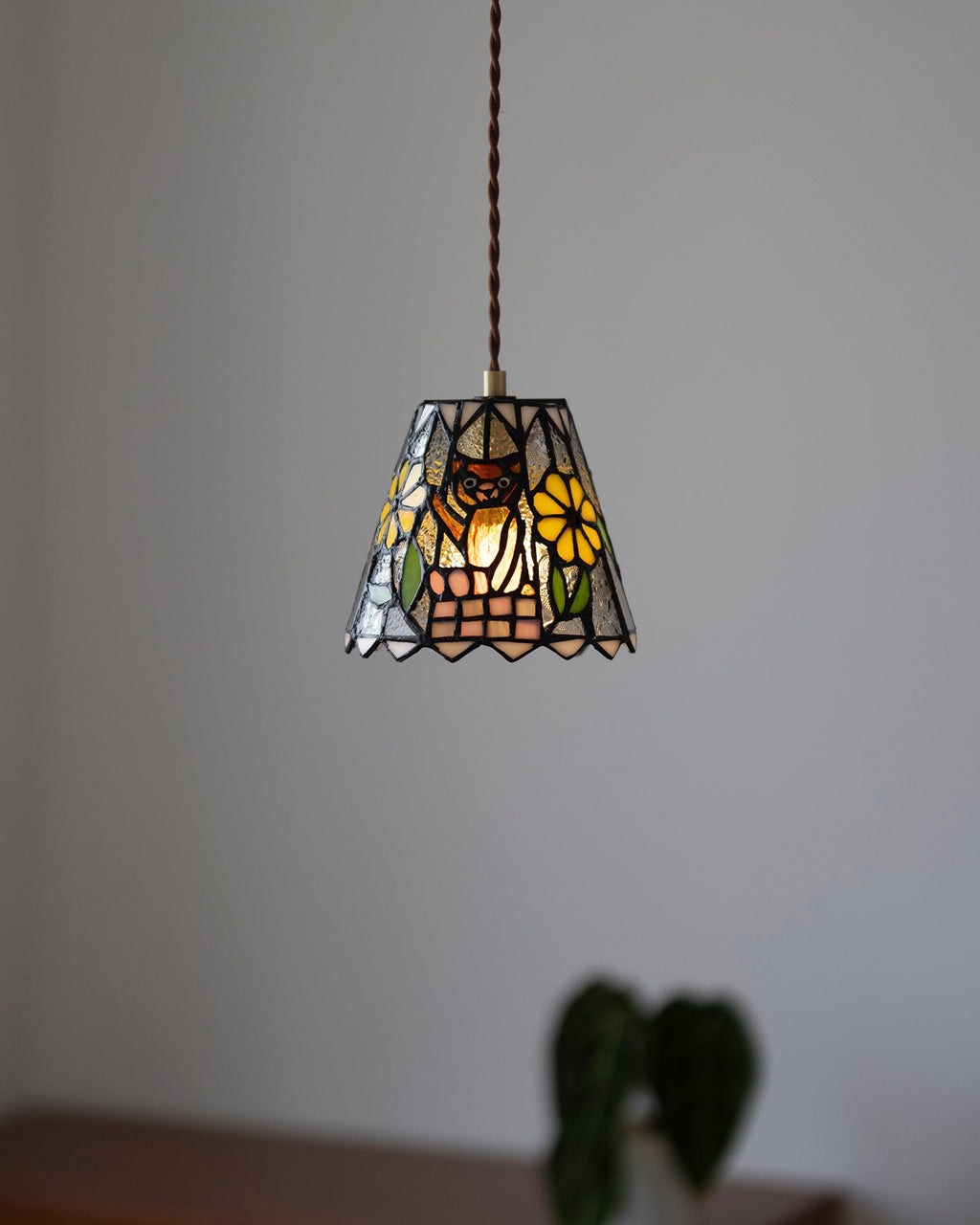 Stained Tales Pendant Lamp