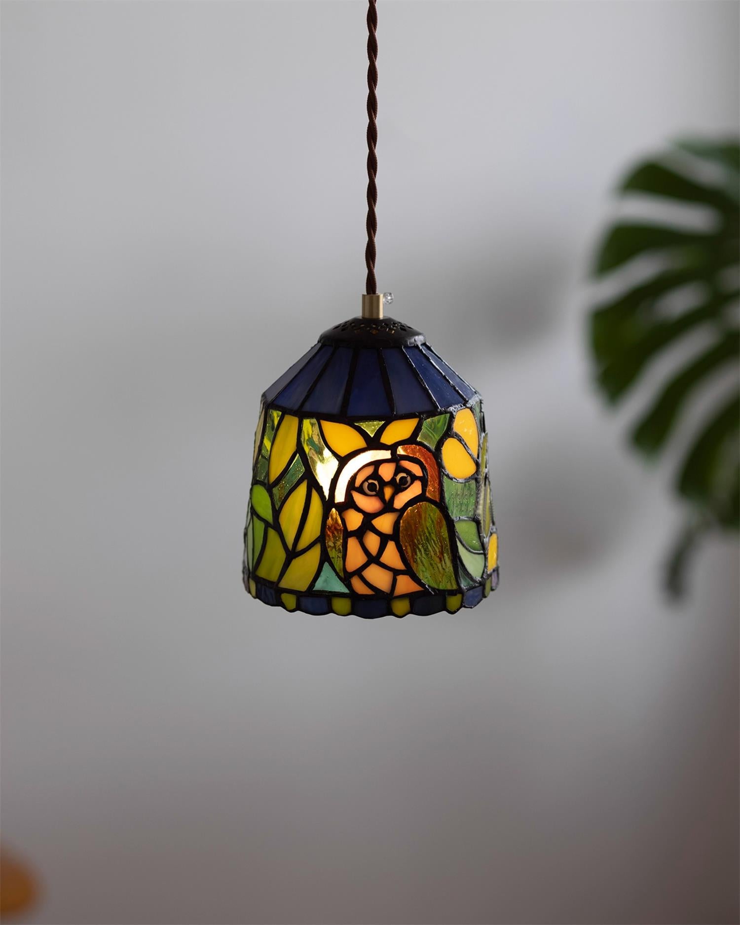 Stained Tales Pendant Lamp