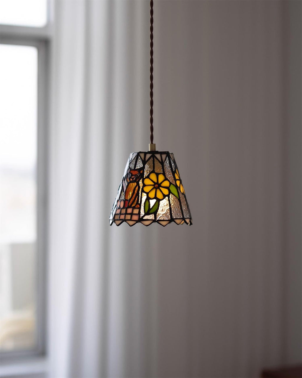 Stained Tales Pendant Lamp