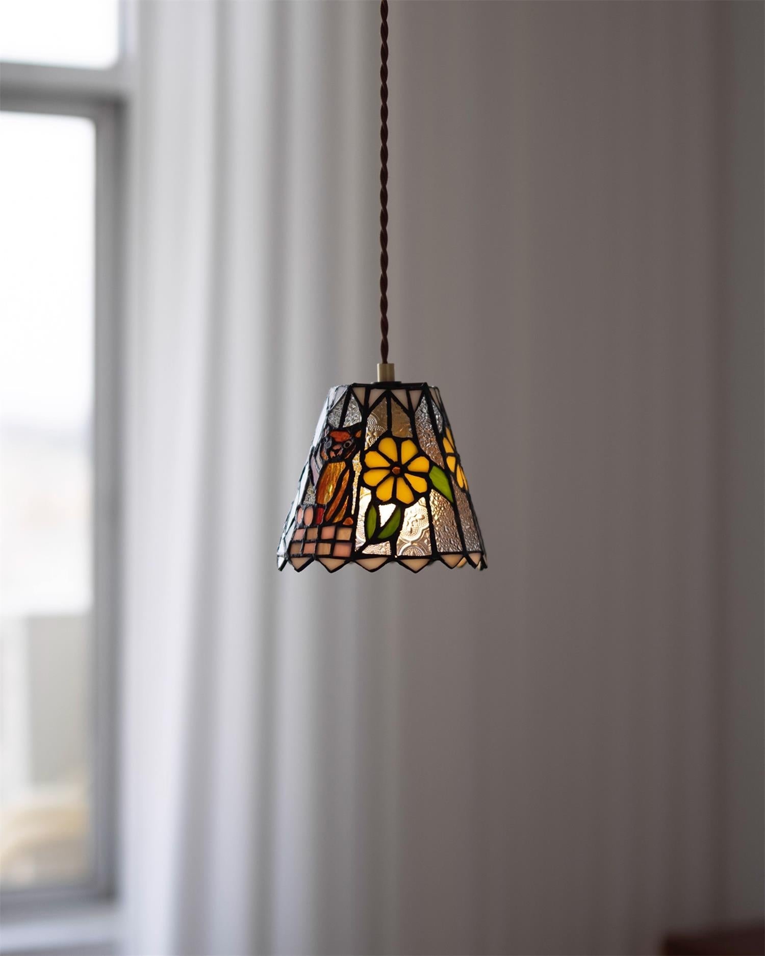 Stained Tales Pendant Lamp