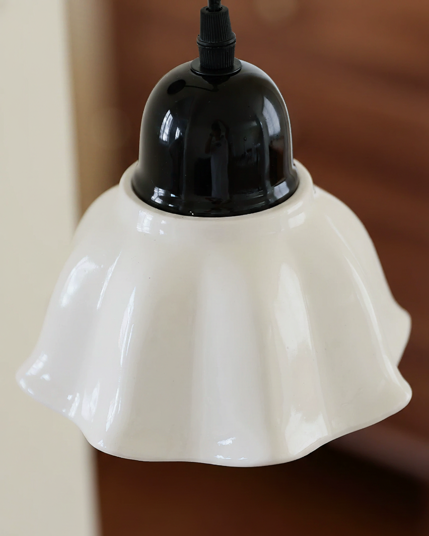 Stillflower Wall Lamp