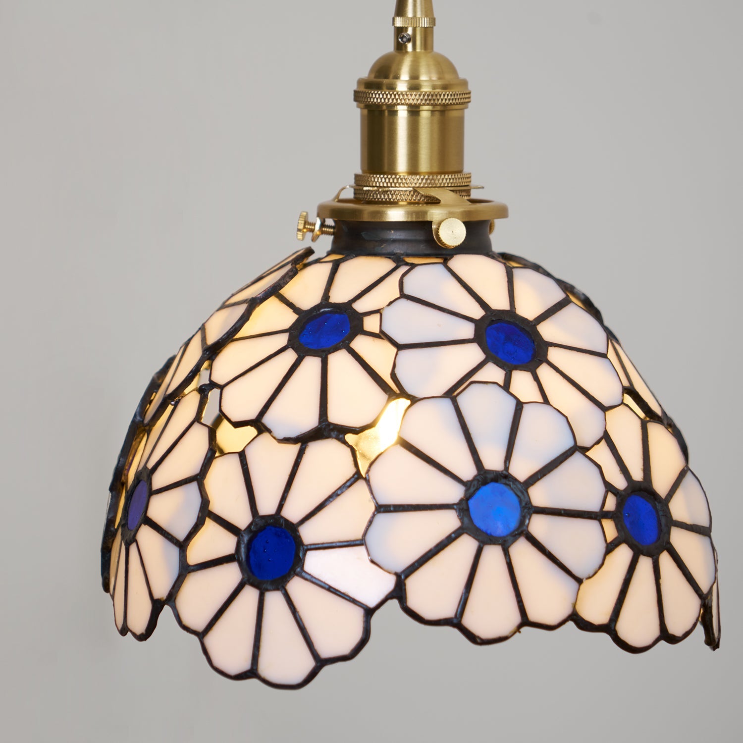 Suka Floral Pendant Light