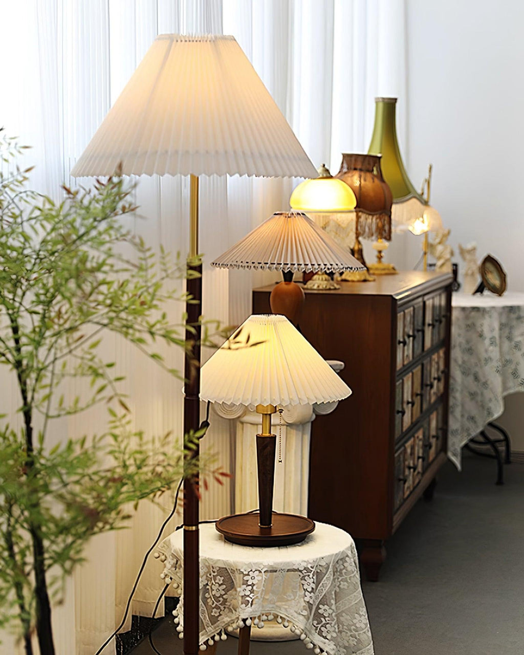 Suki Pleated Table Lamp