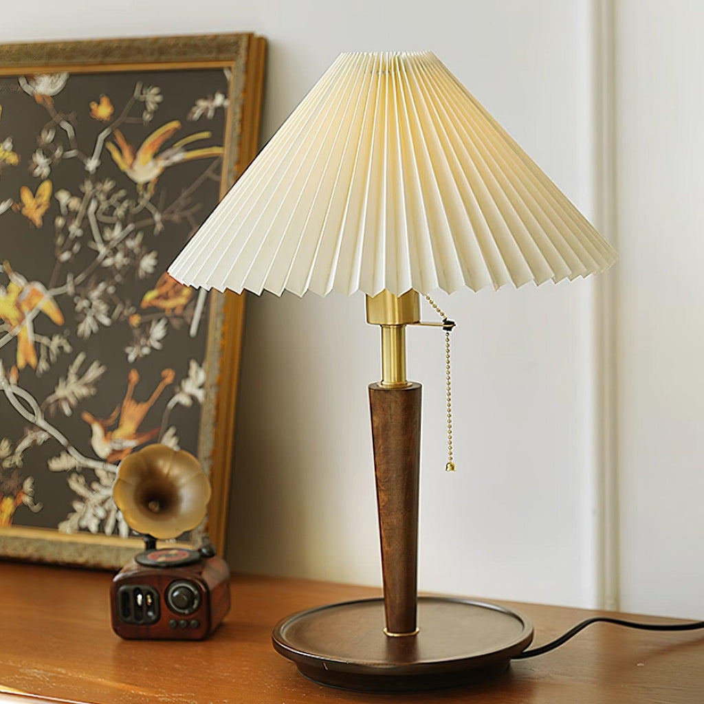 Suki Pleated Table Lamp