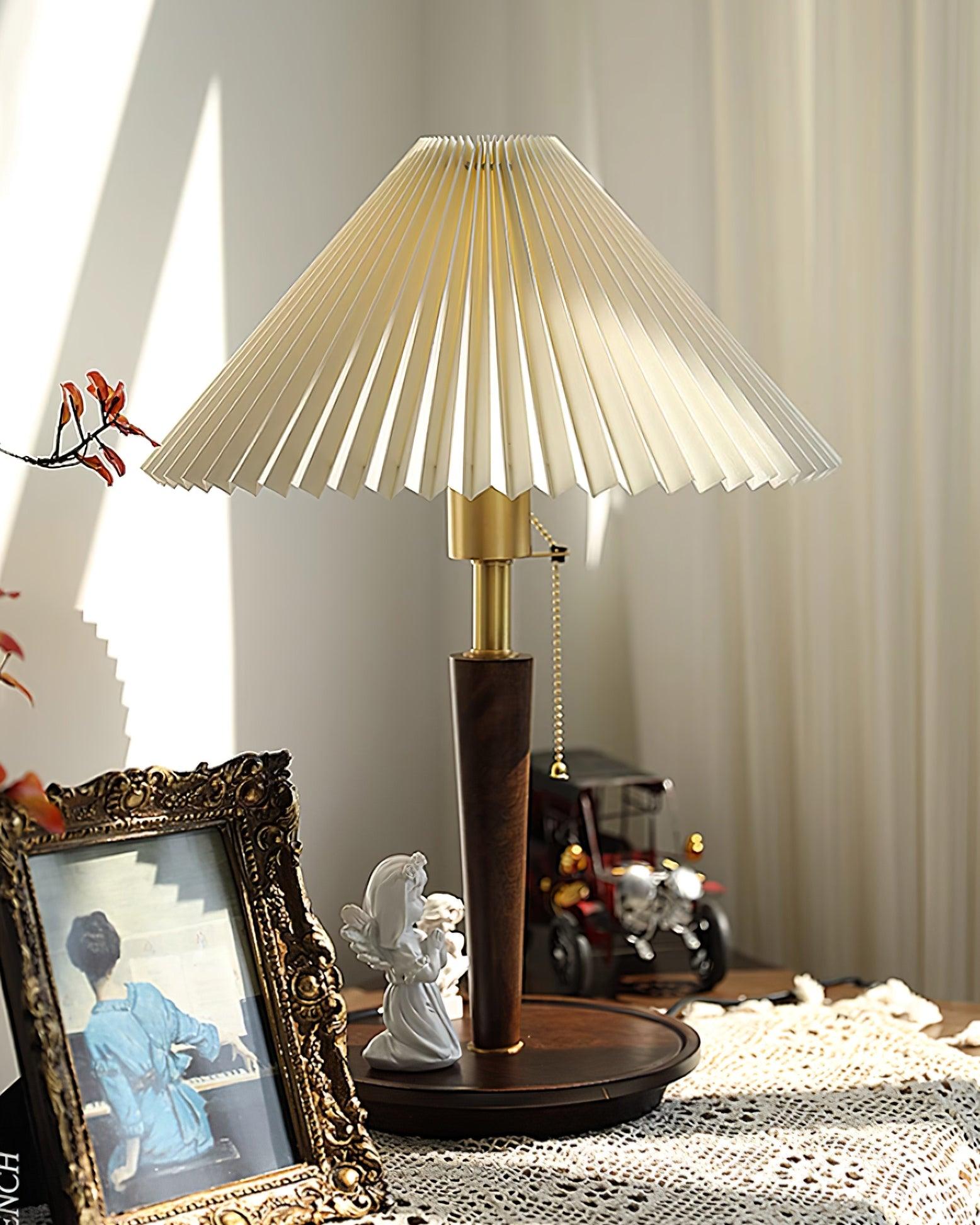 Suki Pleated Table Lamp