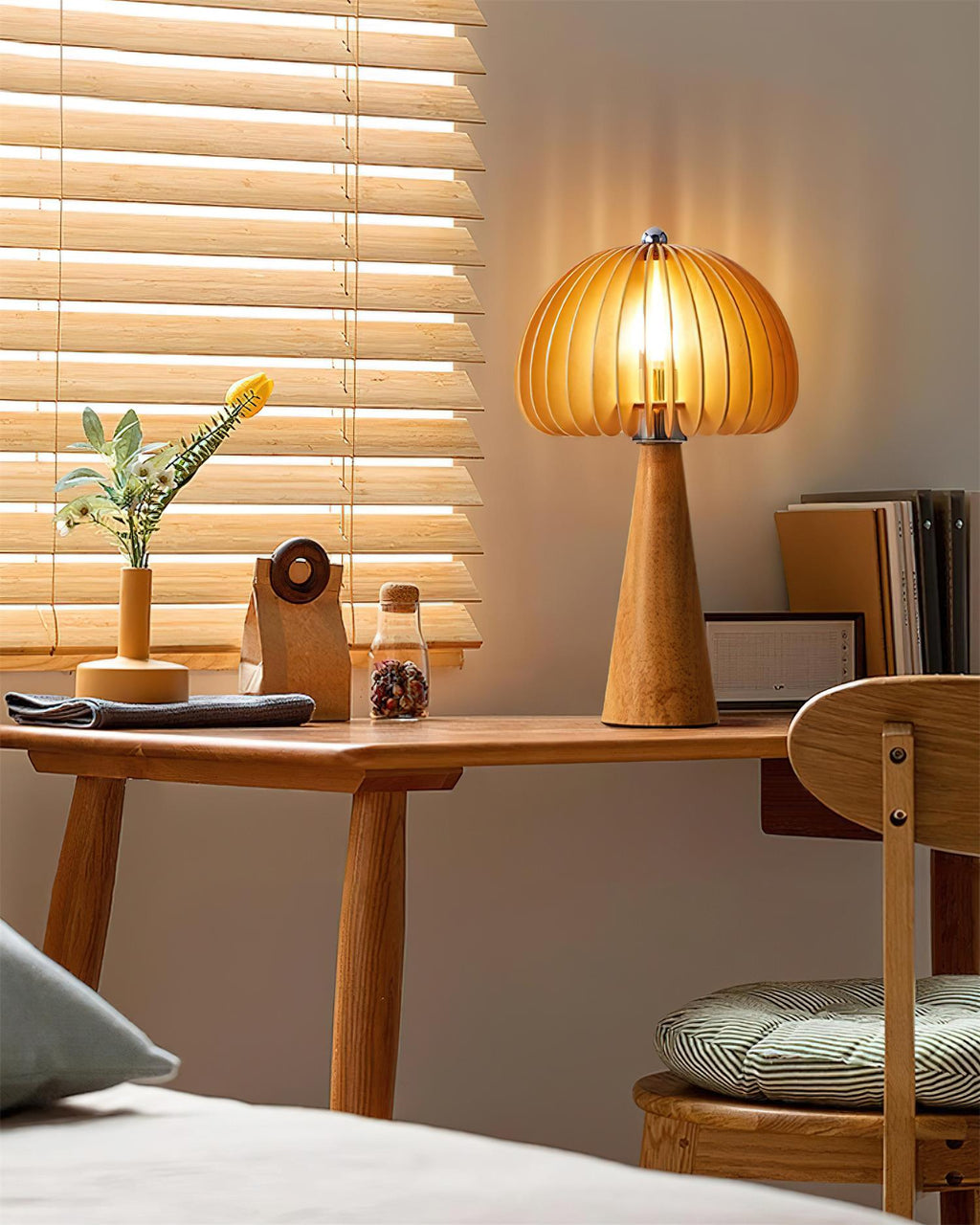 Sylora Table Lamp