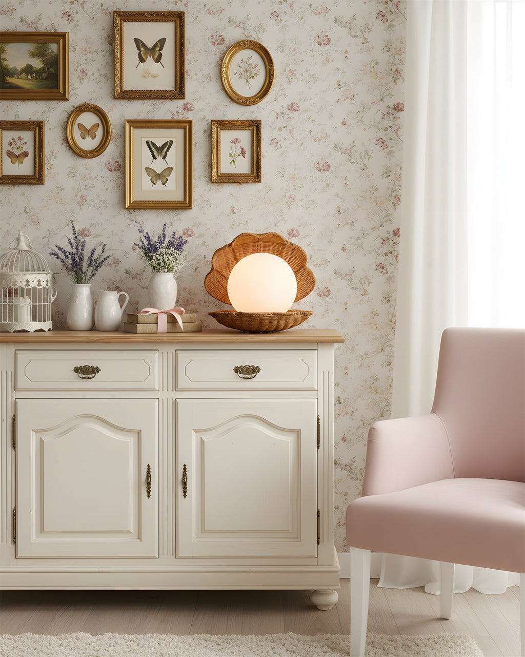Tide’s Seashell  Table Lamp