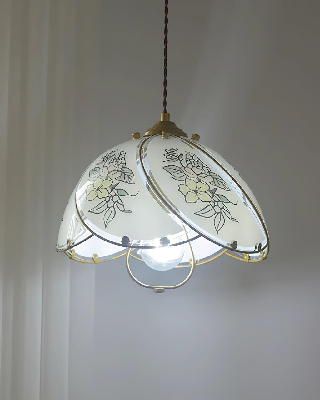 Tiffany Lily Pendant Lamp
