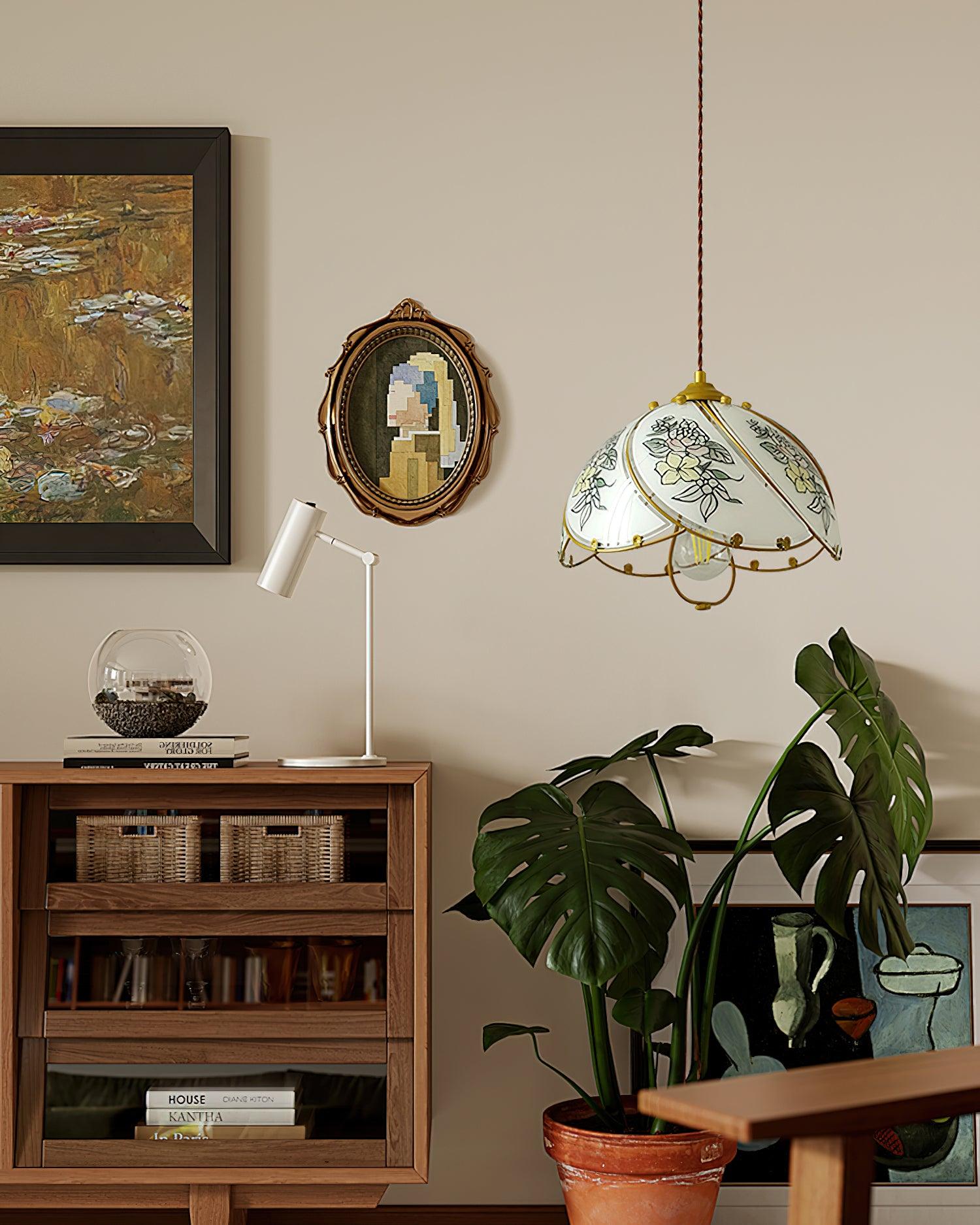 Tiffany Lily Pendant Lamp