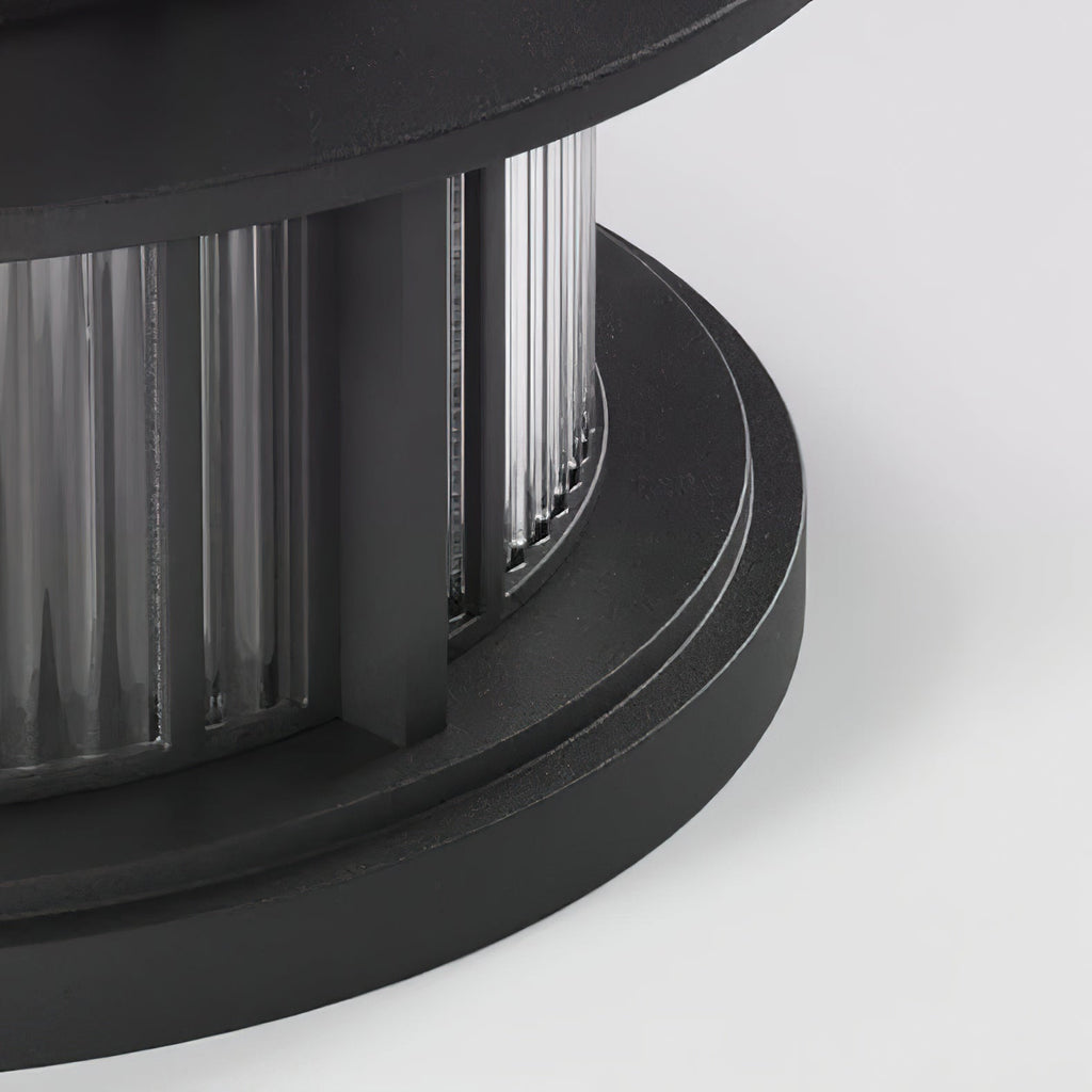 Titan Outdoor Lamp