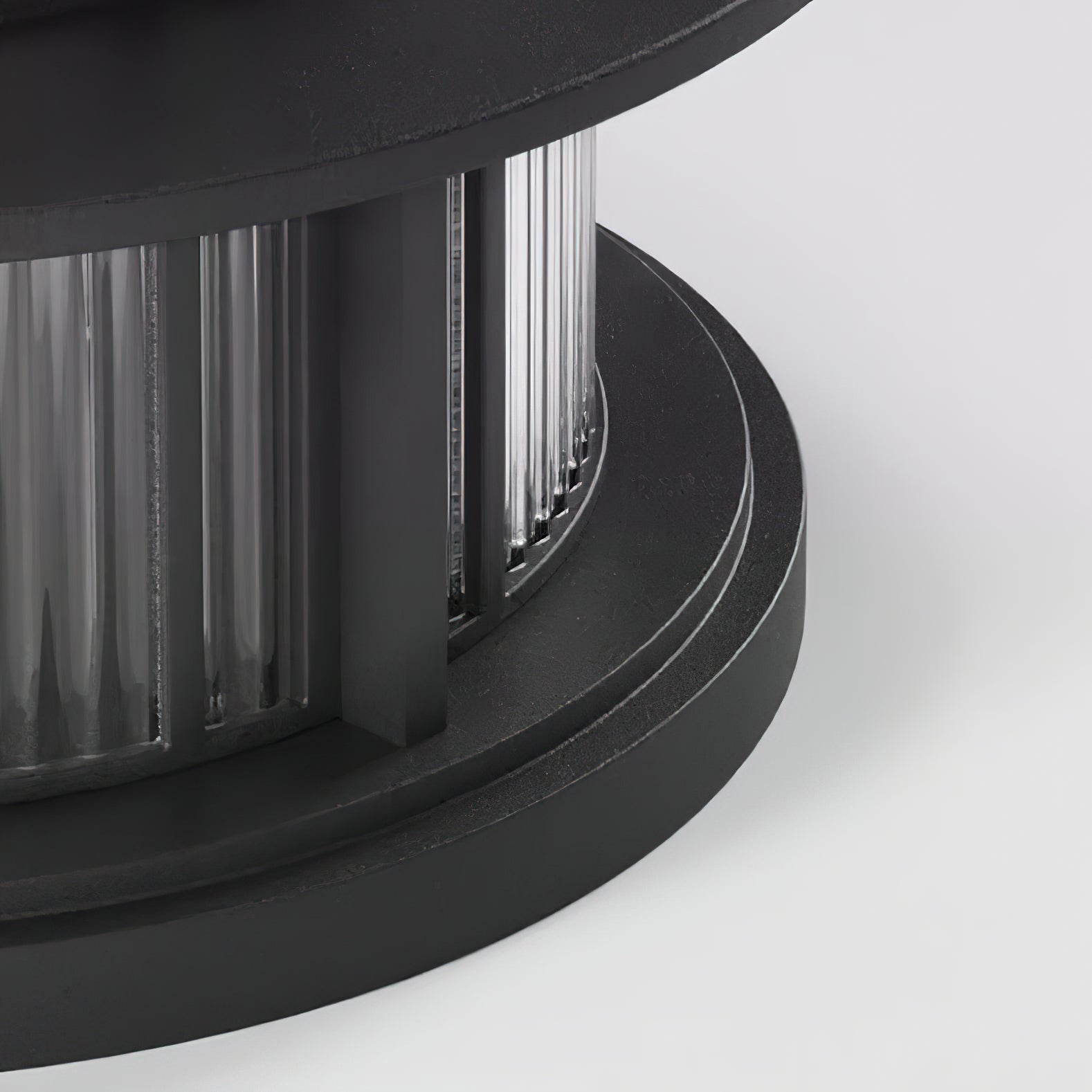 Titan Outdoor Lamp