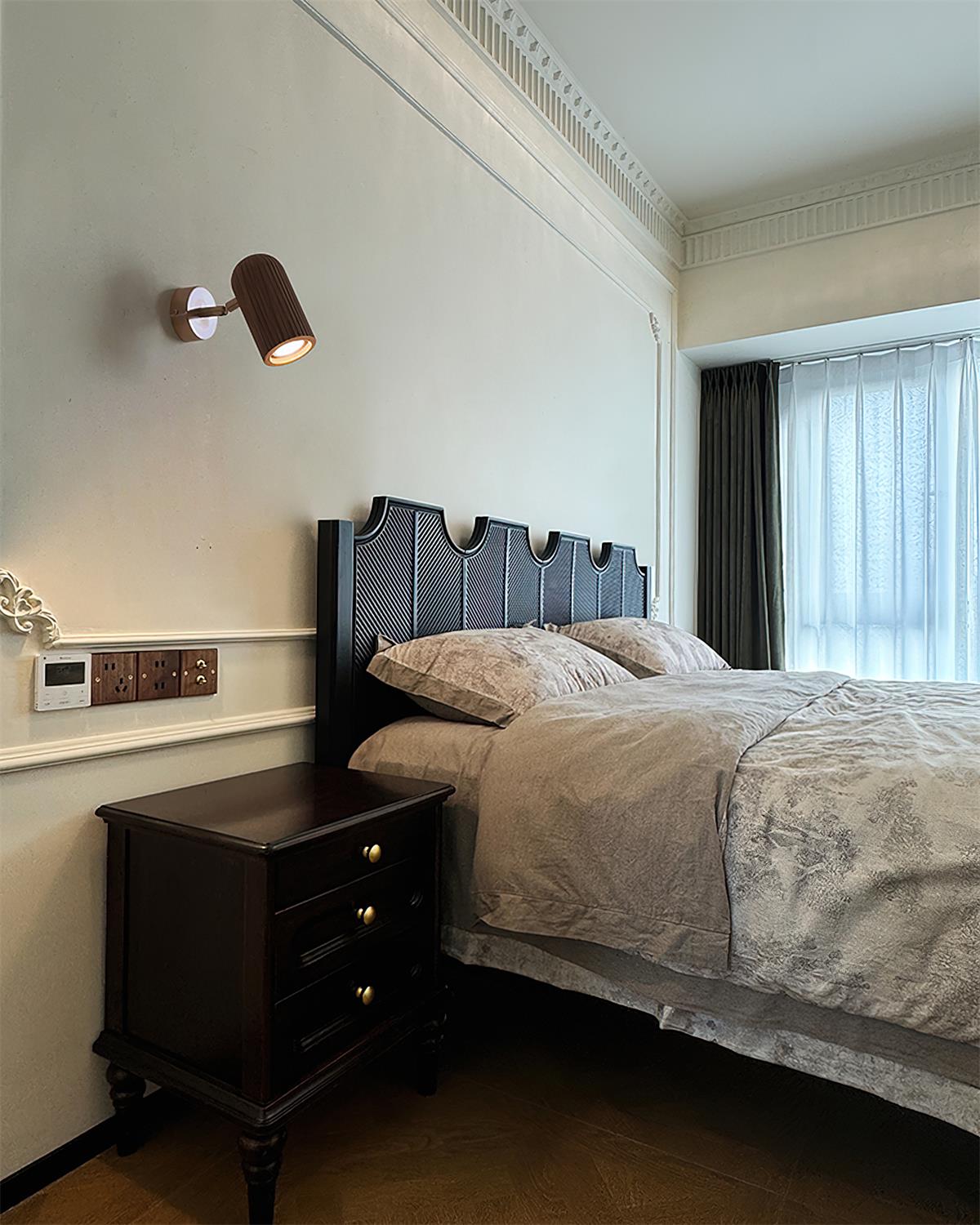 Trevio Wall Lamp