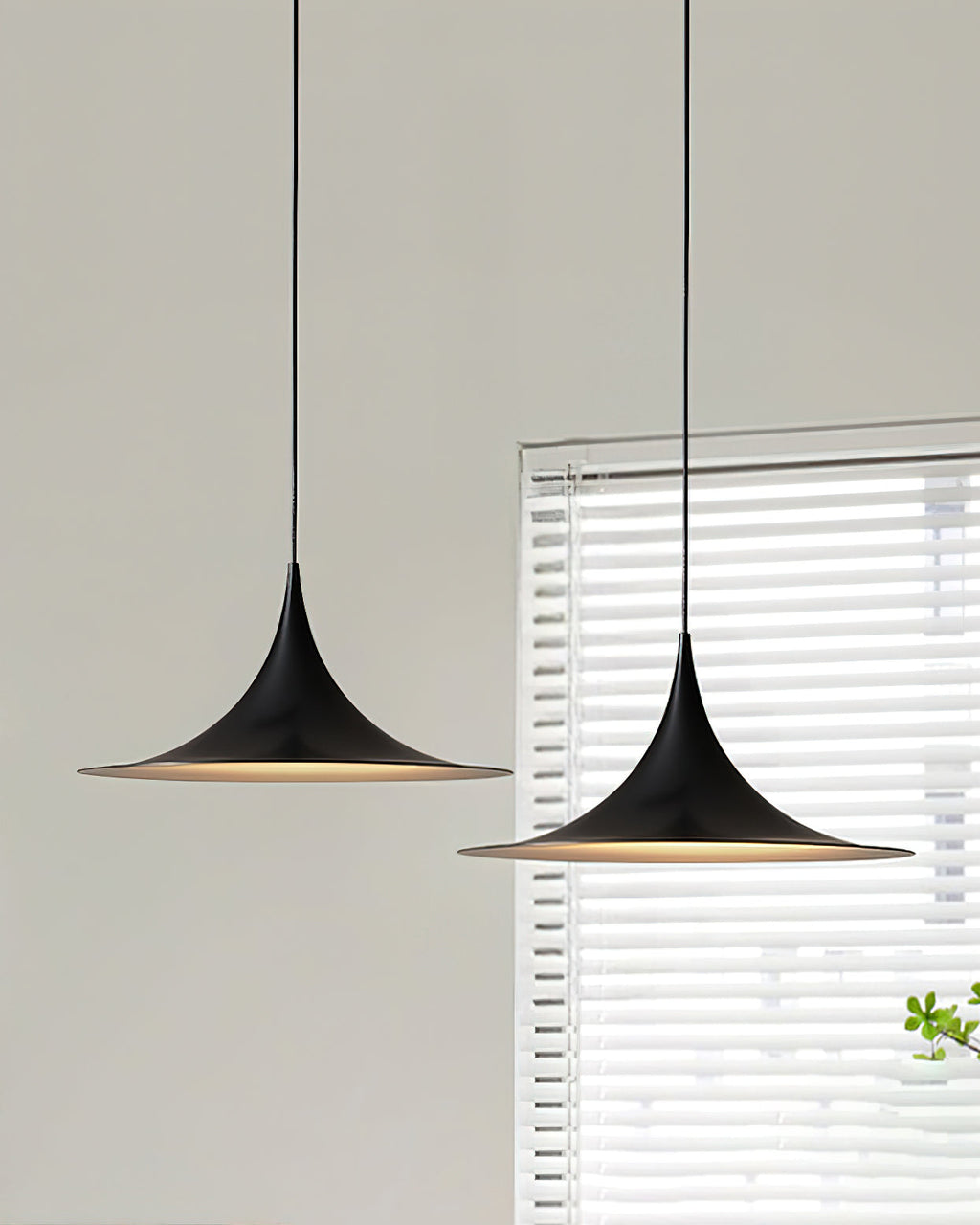 Trumpet Pendant Lamp
