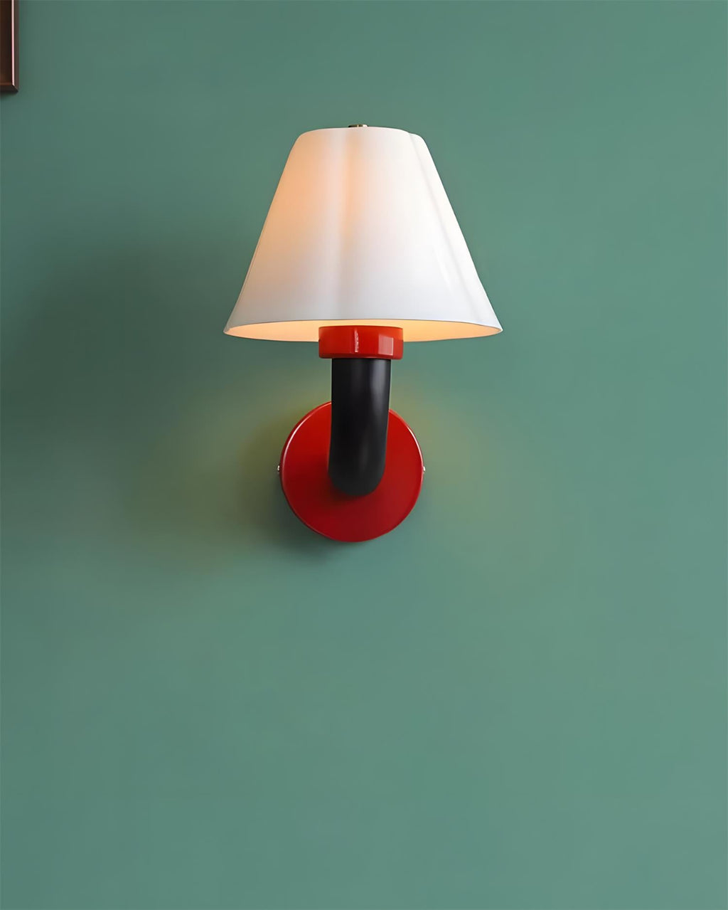Twist Shine Wall Lamp