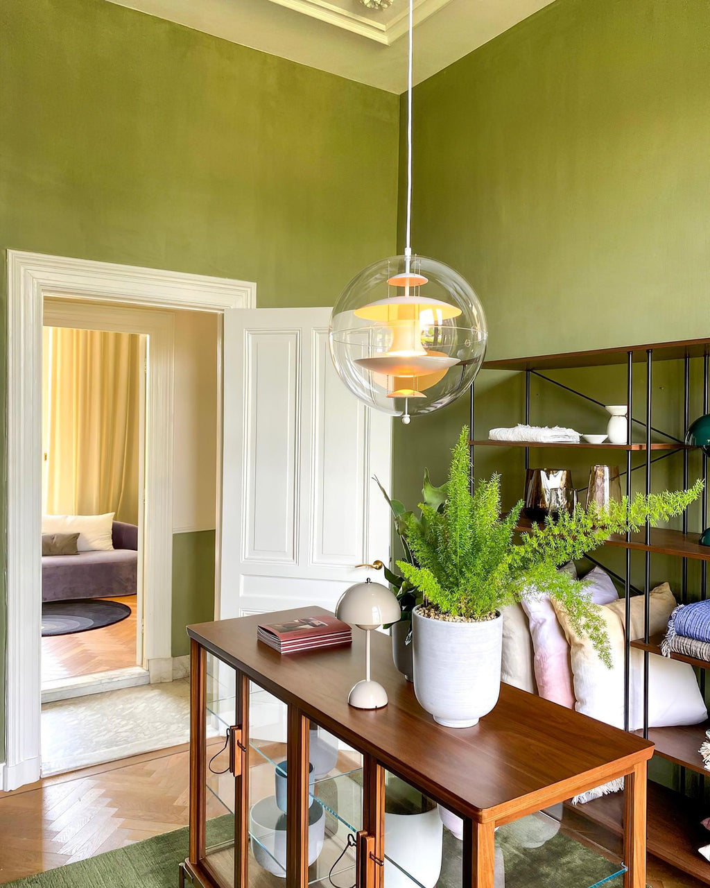 Globe Pendant Lamp