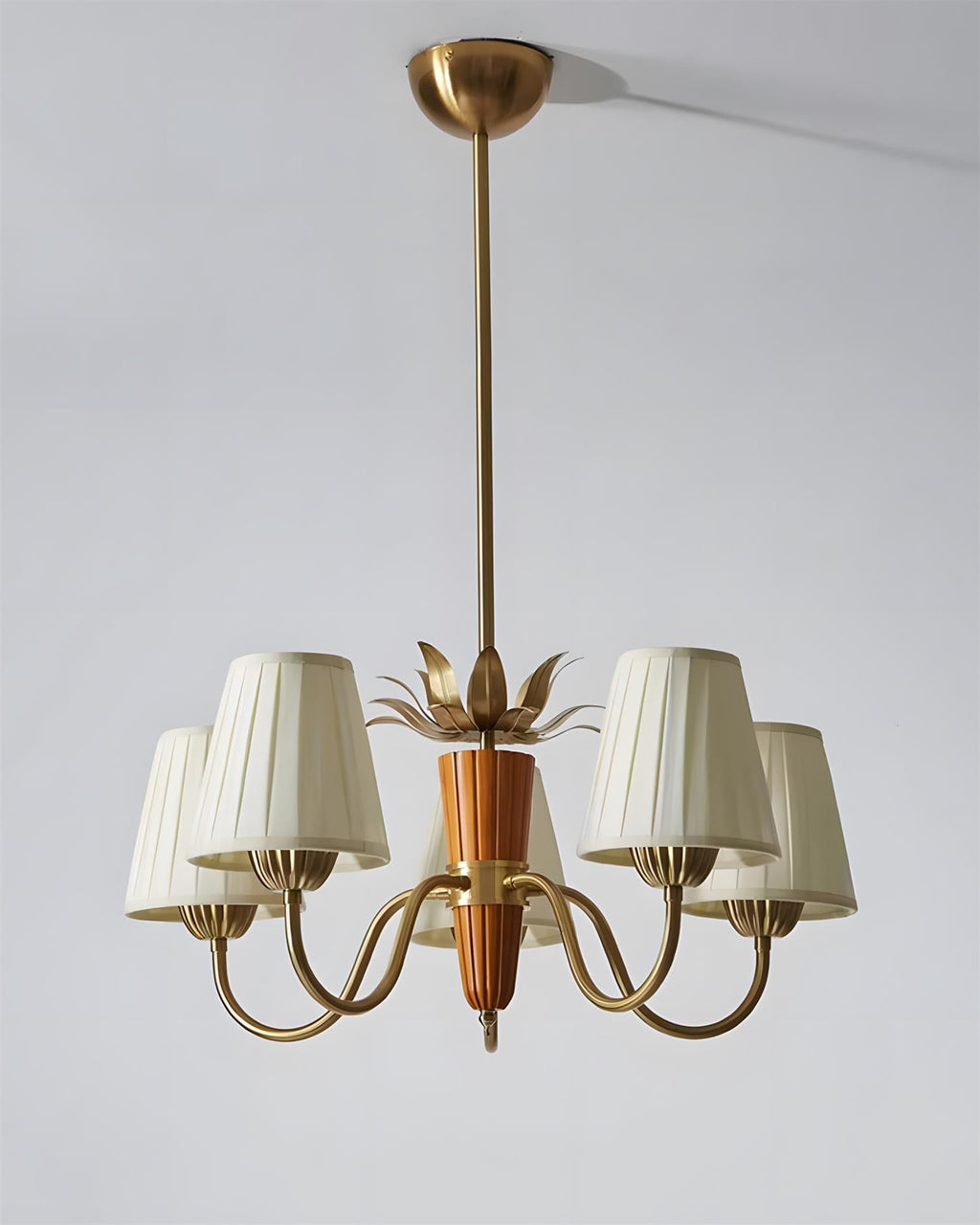 Valmonta Chandelier