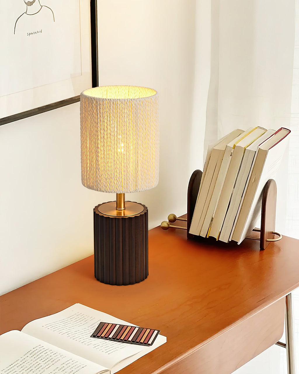 Veioza Table Lamp