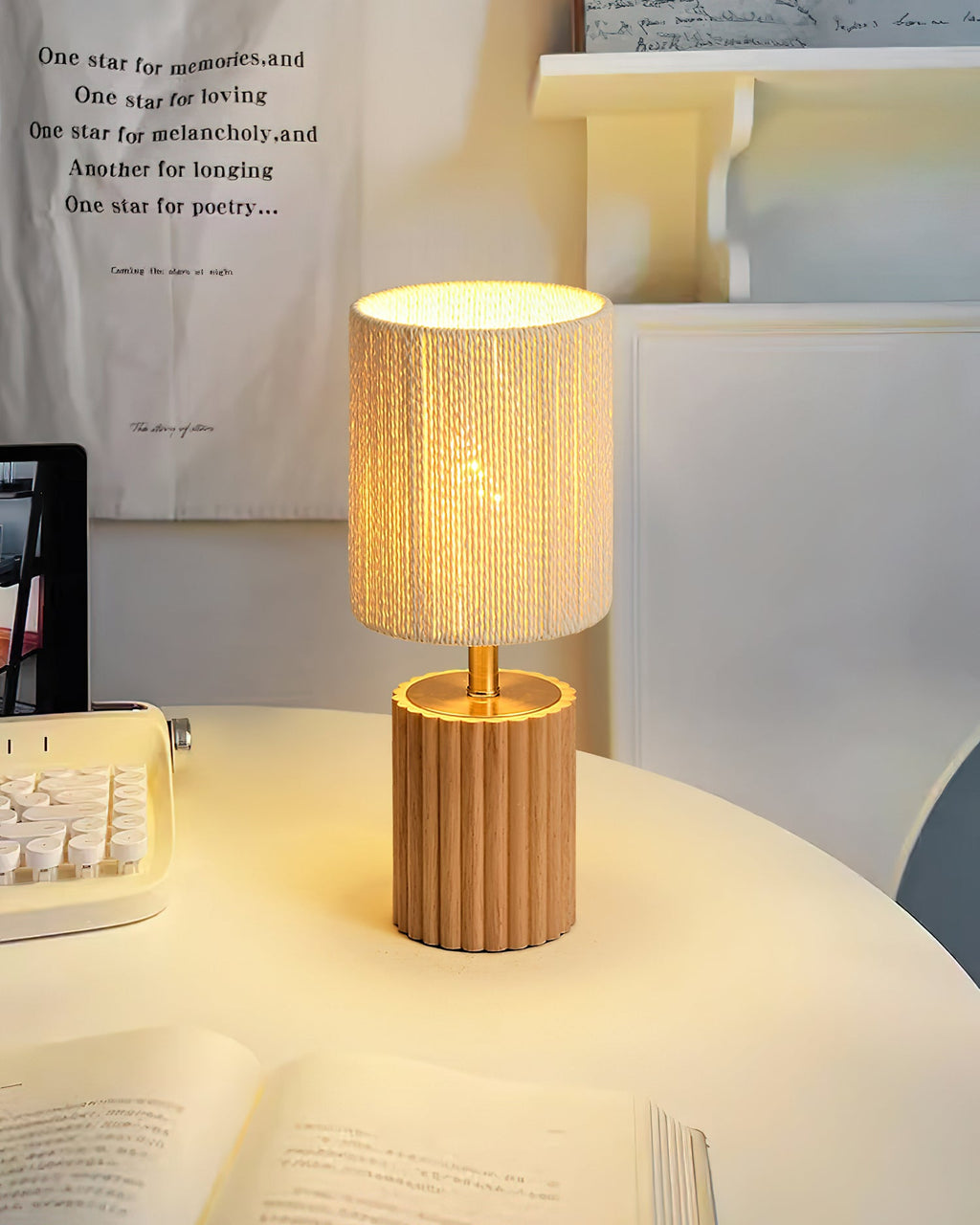 Veioza Table Lamp