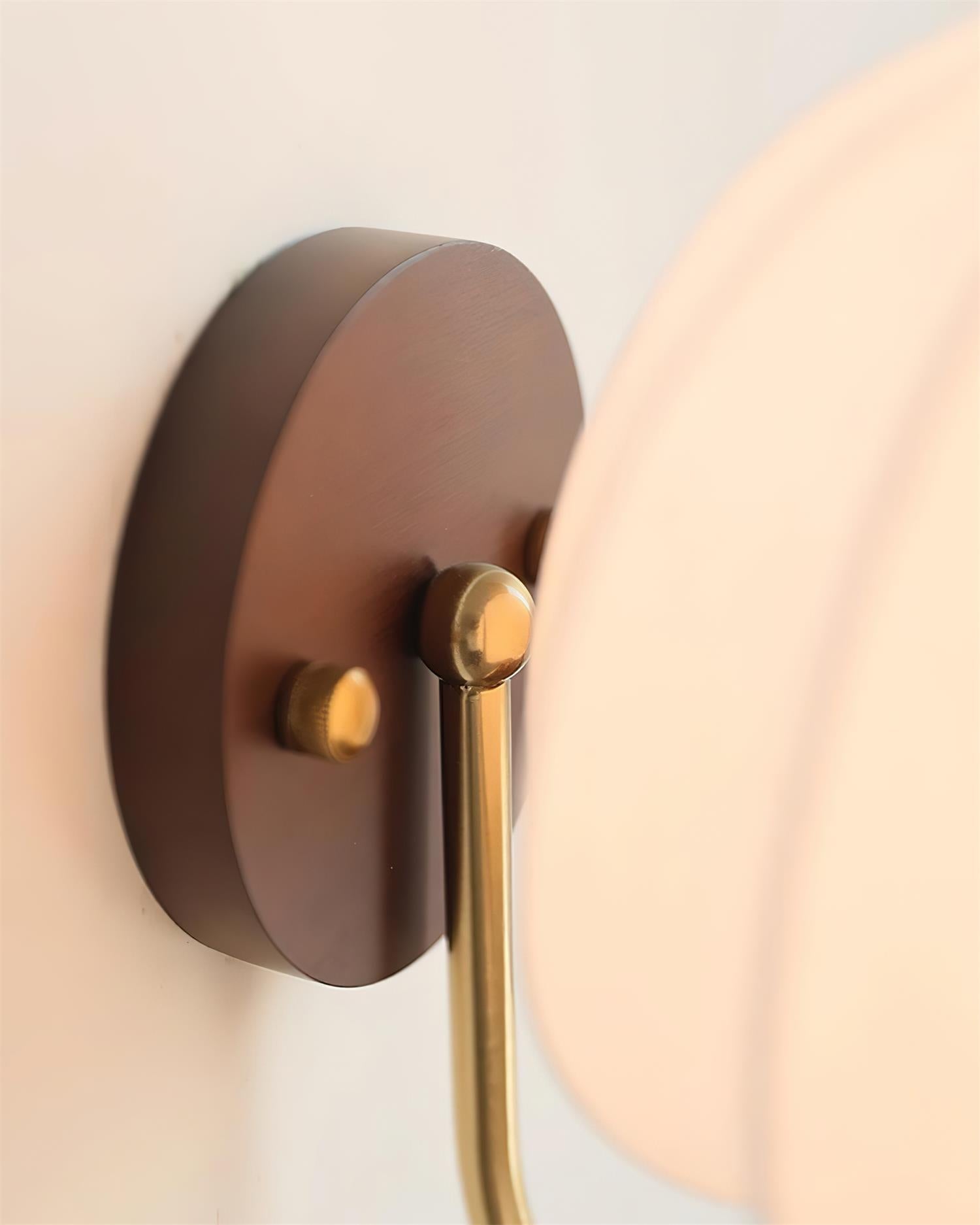 Velum Wall Lamp