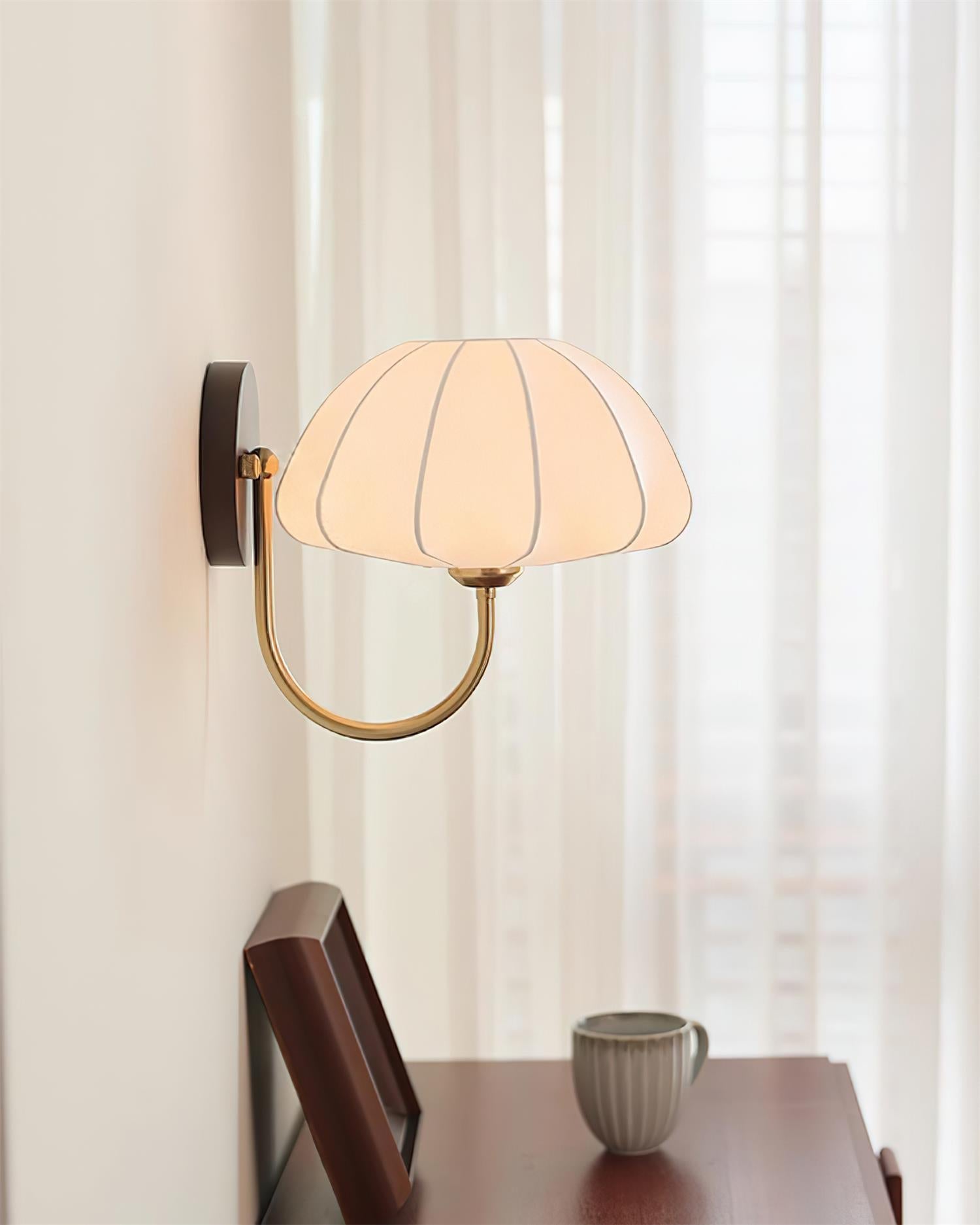 Velum Wall Lamp