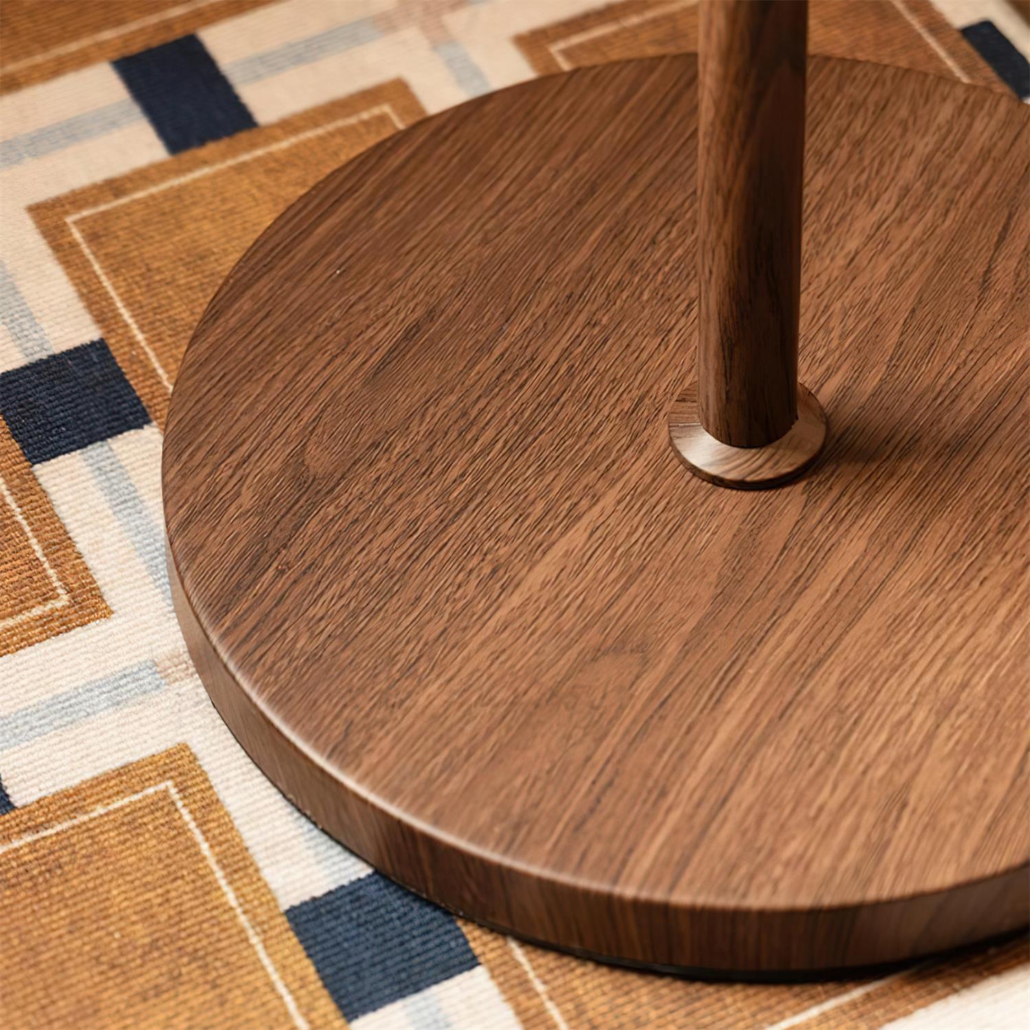 Ventoro Floor Lamp