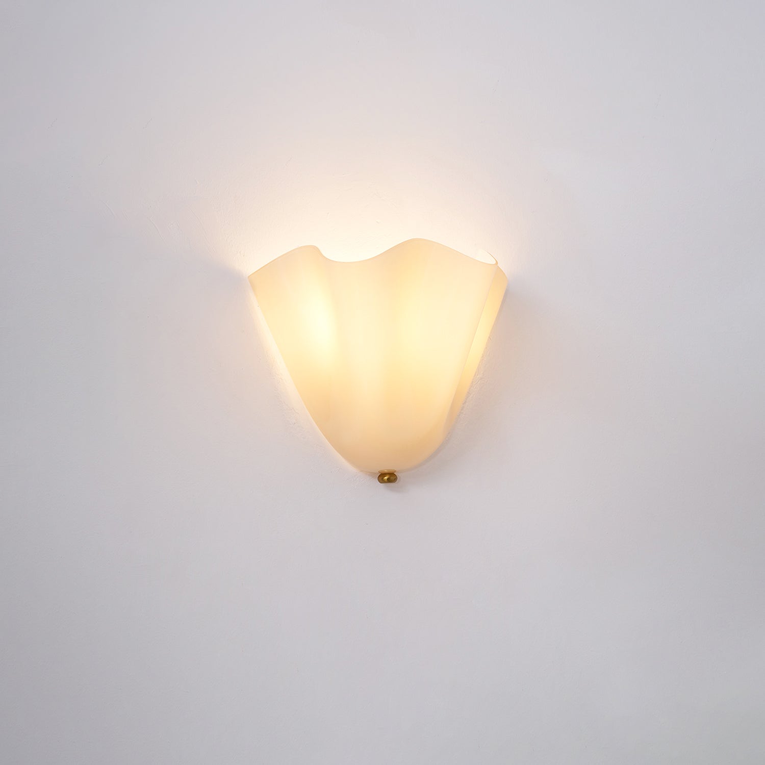 Vera Wall Lamp