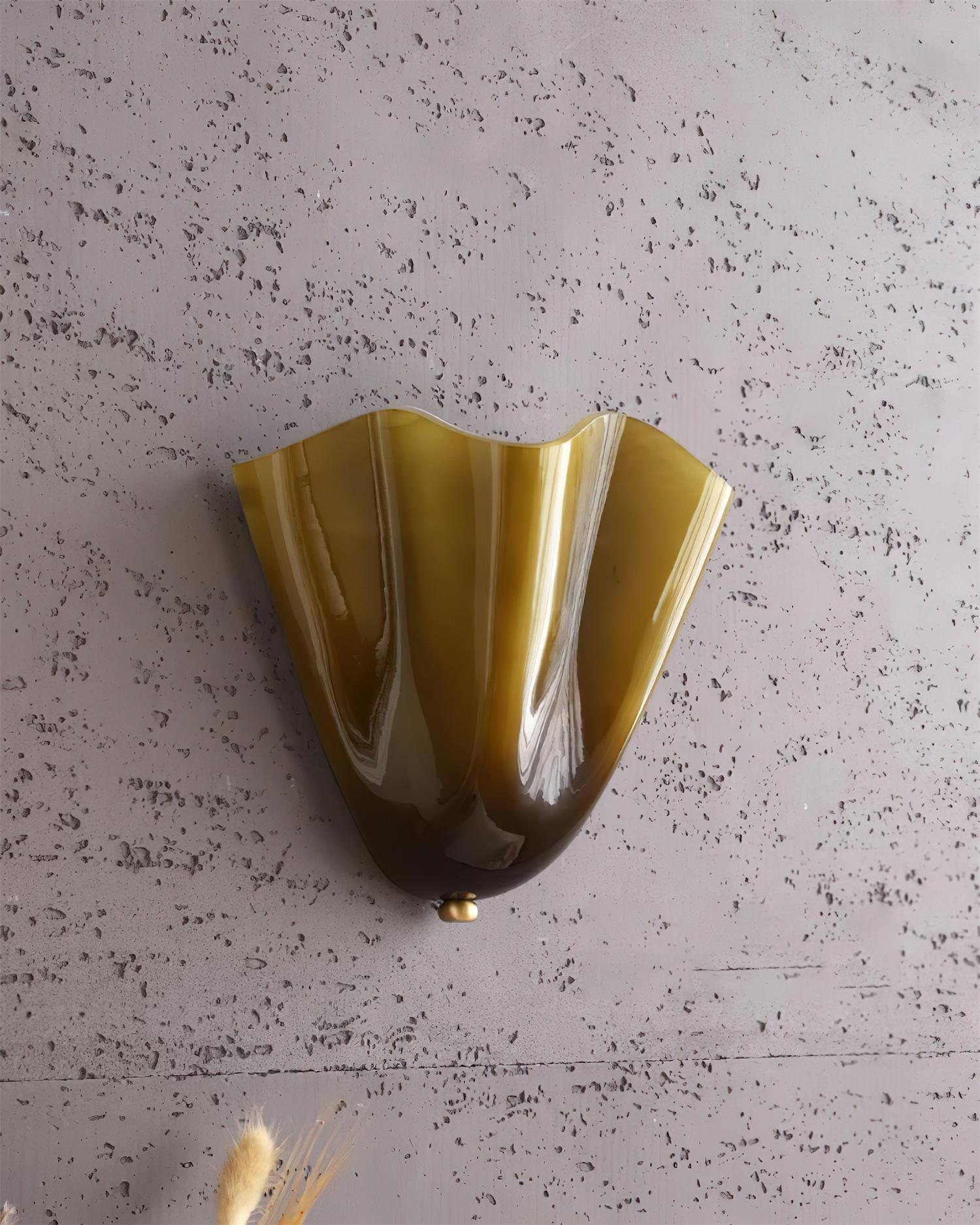 Vera Wall Lamp