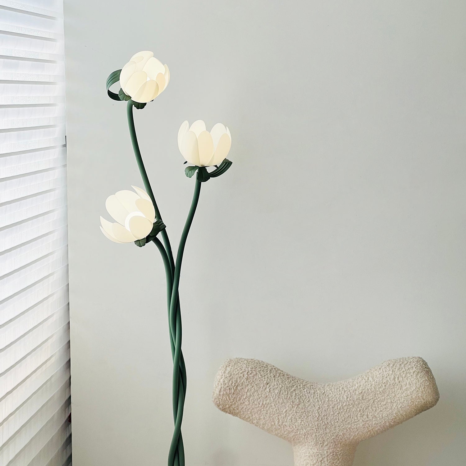 Verdina Floor Lamp