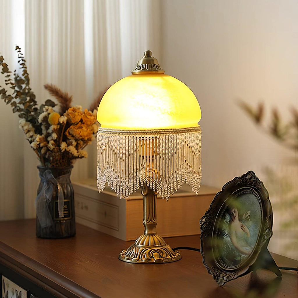 Vili Tassel Table Lamp