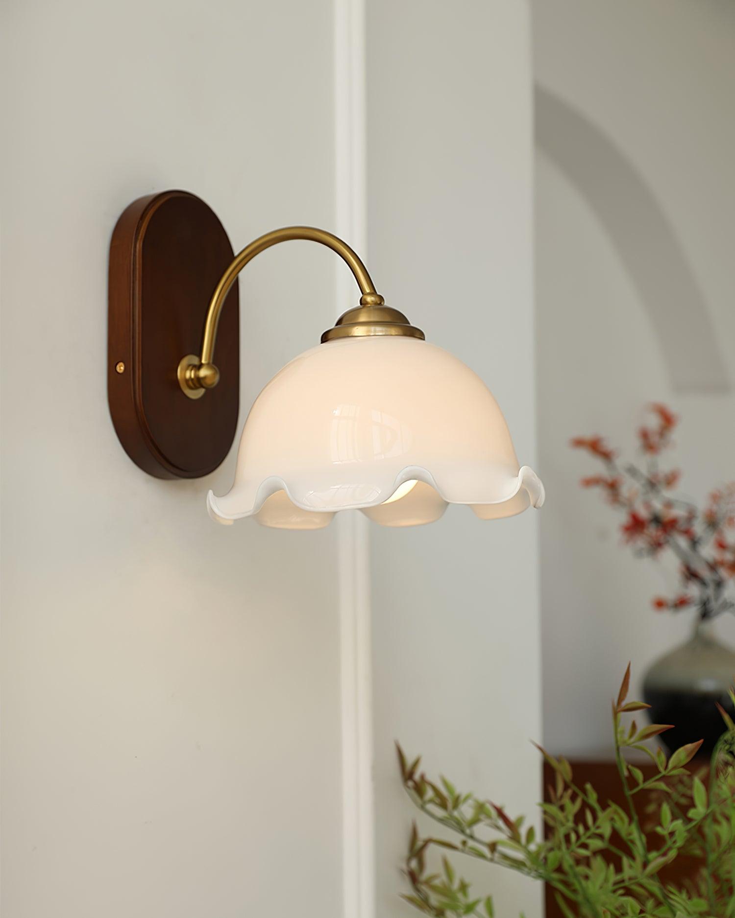 Vintage Flower Wall Lamp