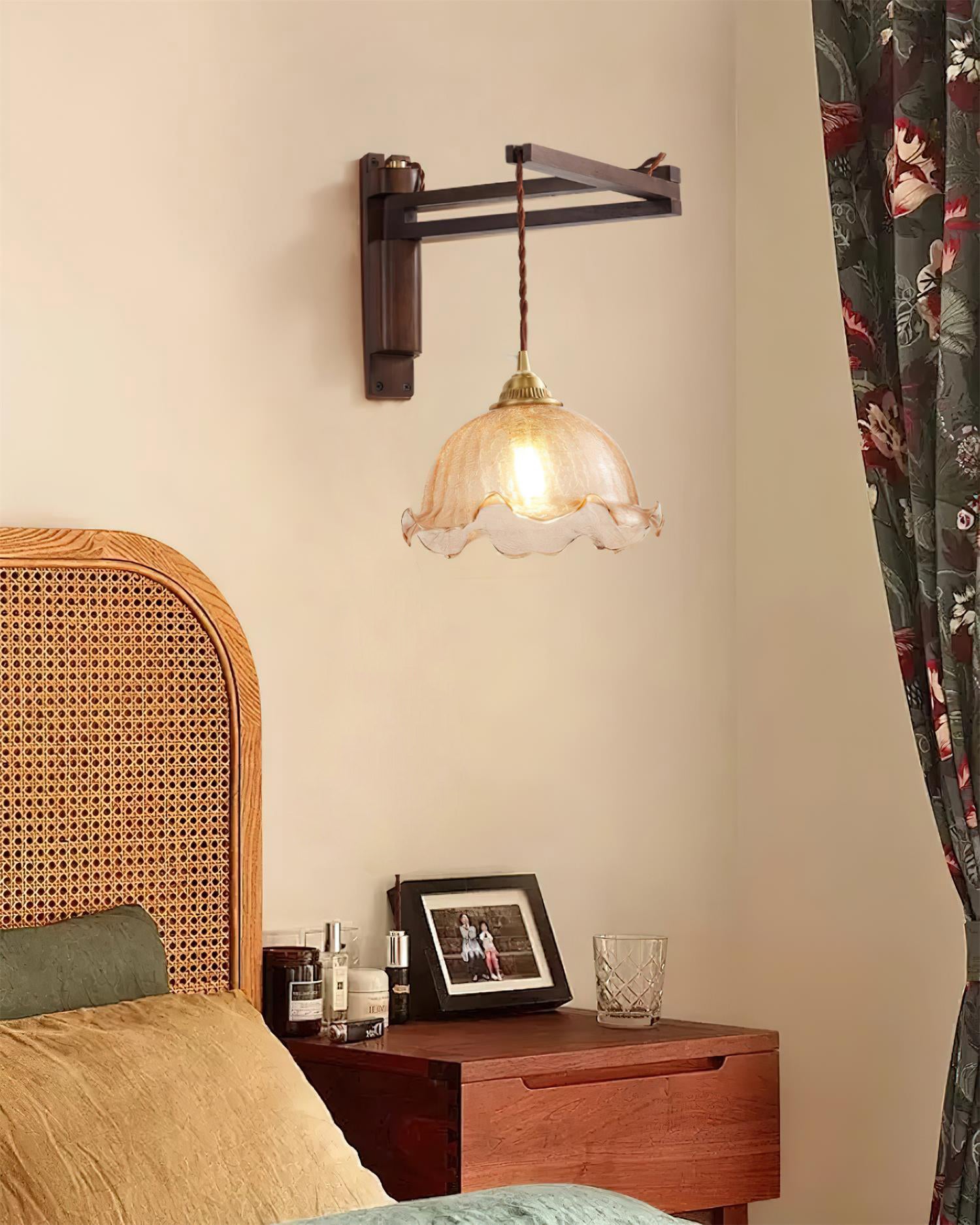 Vintage Maria Wall Lamp