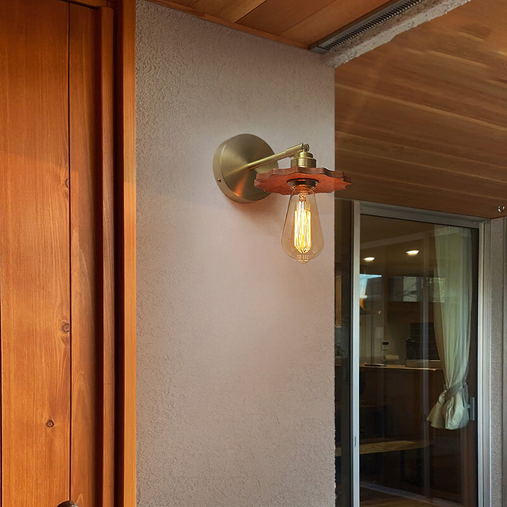 Vintara Wall Lamp