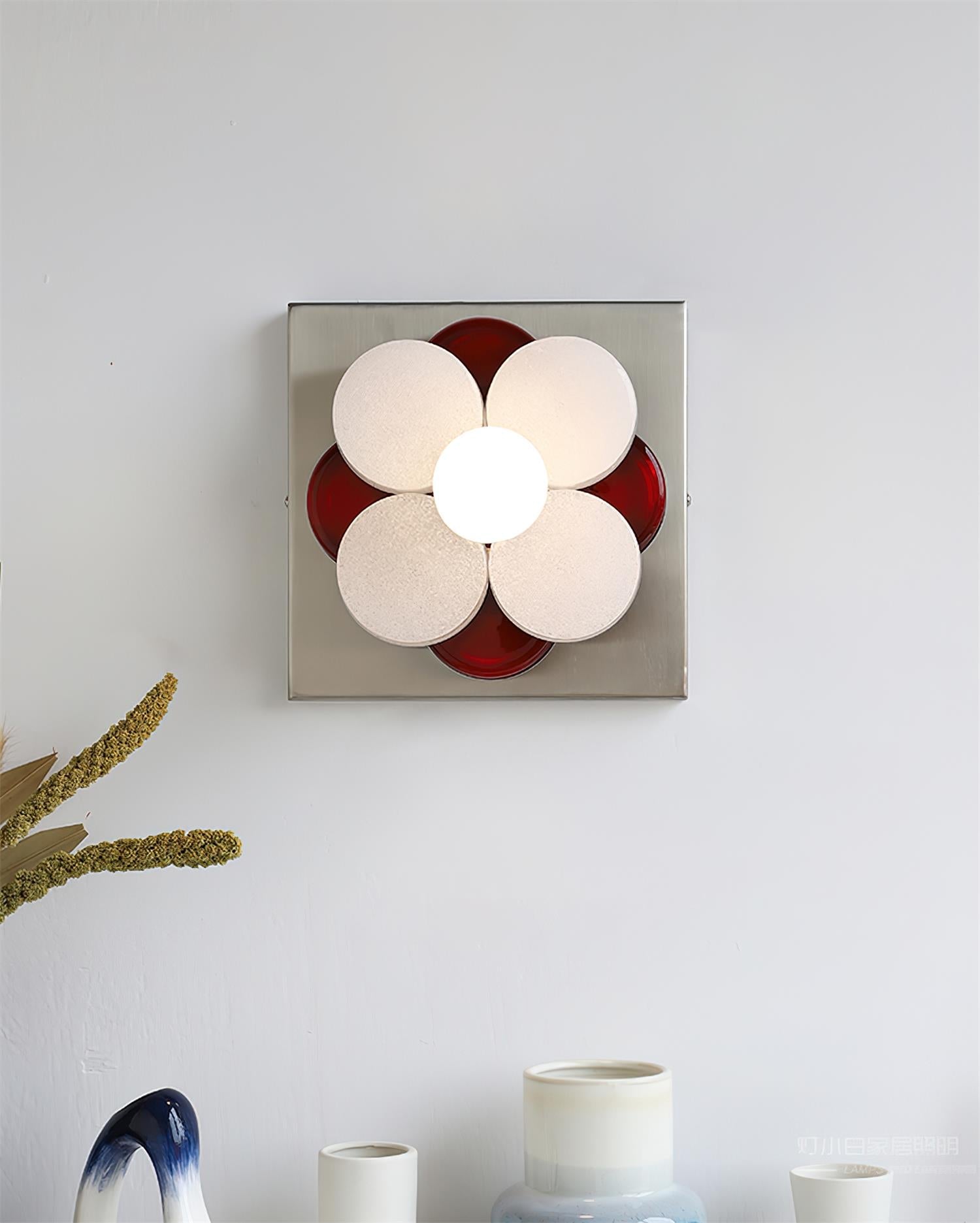 Violetta Wall Lamp
