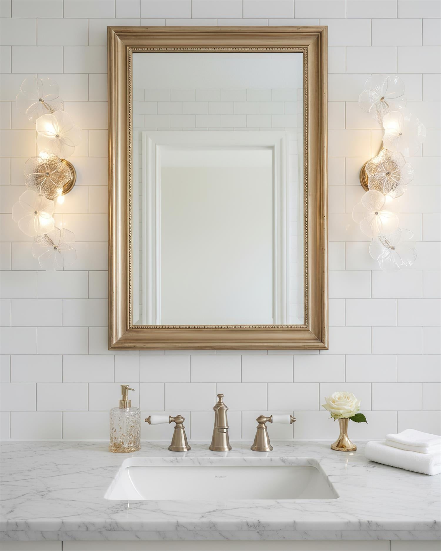 Virelle Wall Lamp
