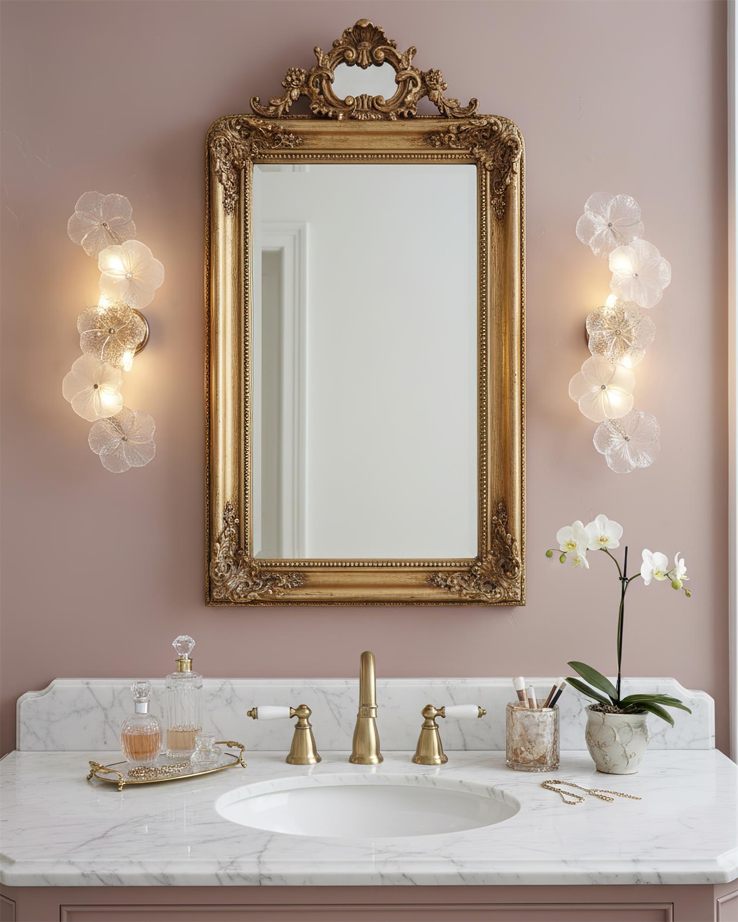 Virelle Wall Lamp