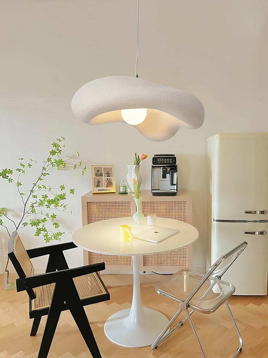 Khmara Resin Pendant Lamp