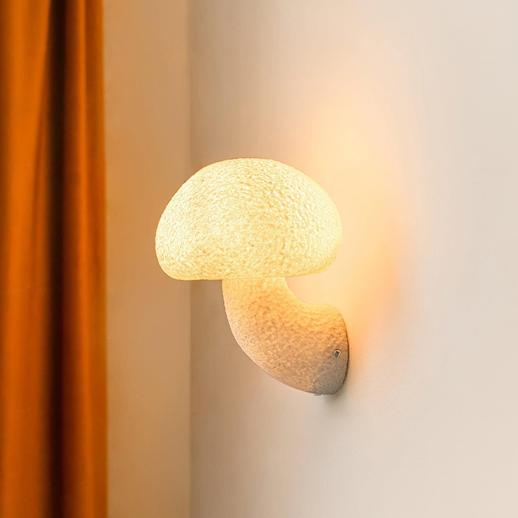 Peil Mushroom Wall Lamp