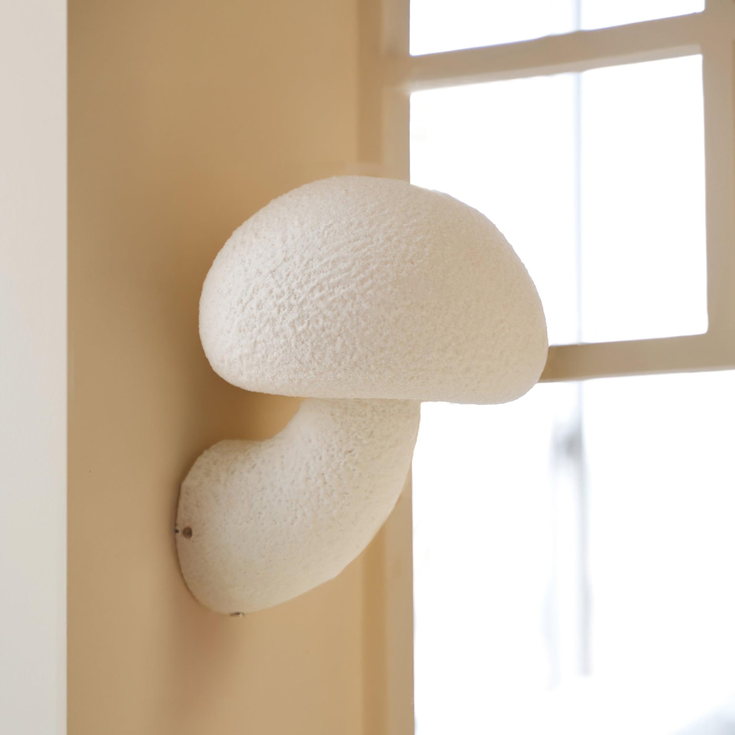 Peil Mushroom Wall Lamp