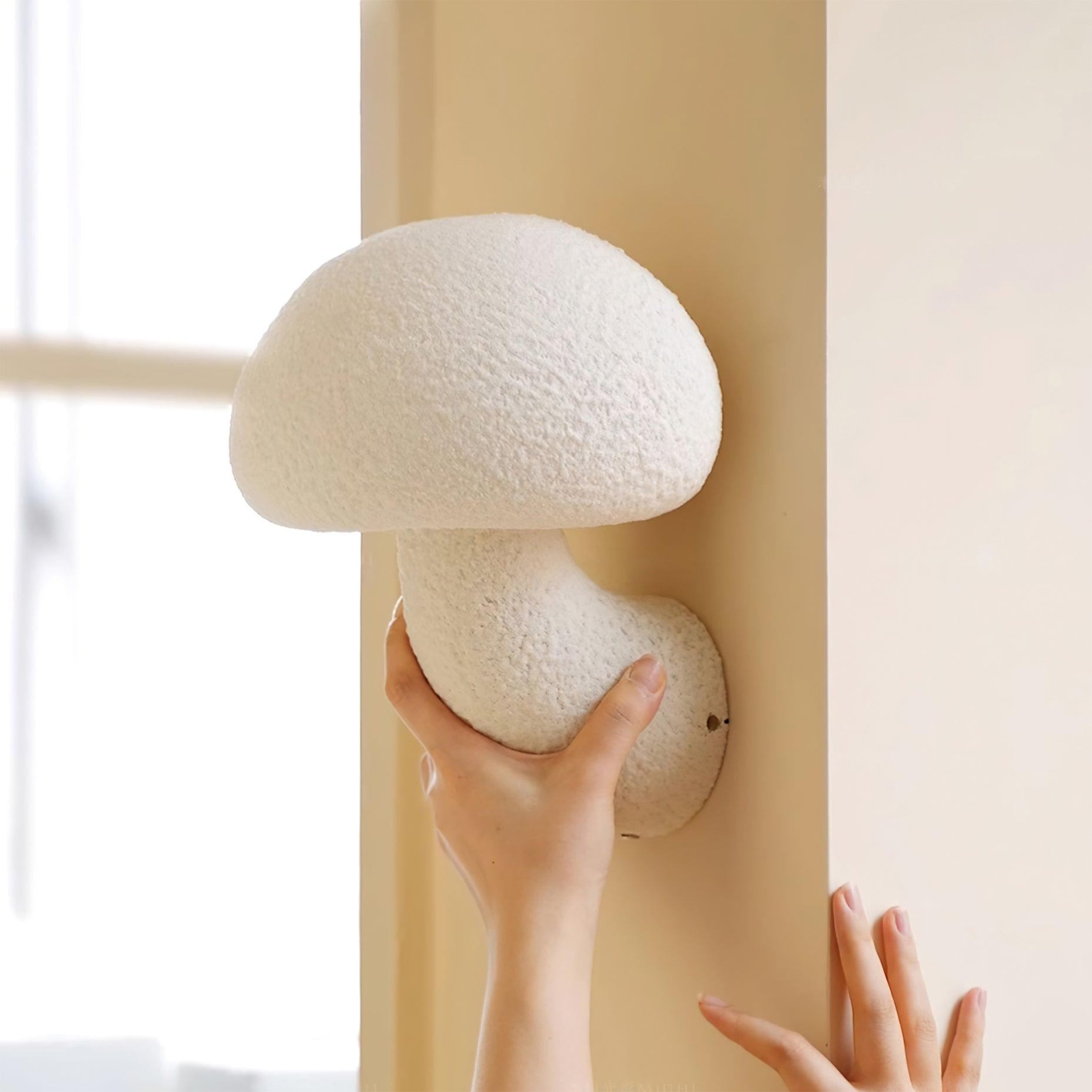 Peil Mushroom Wall Lamp