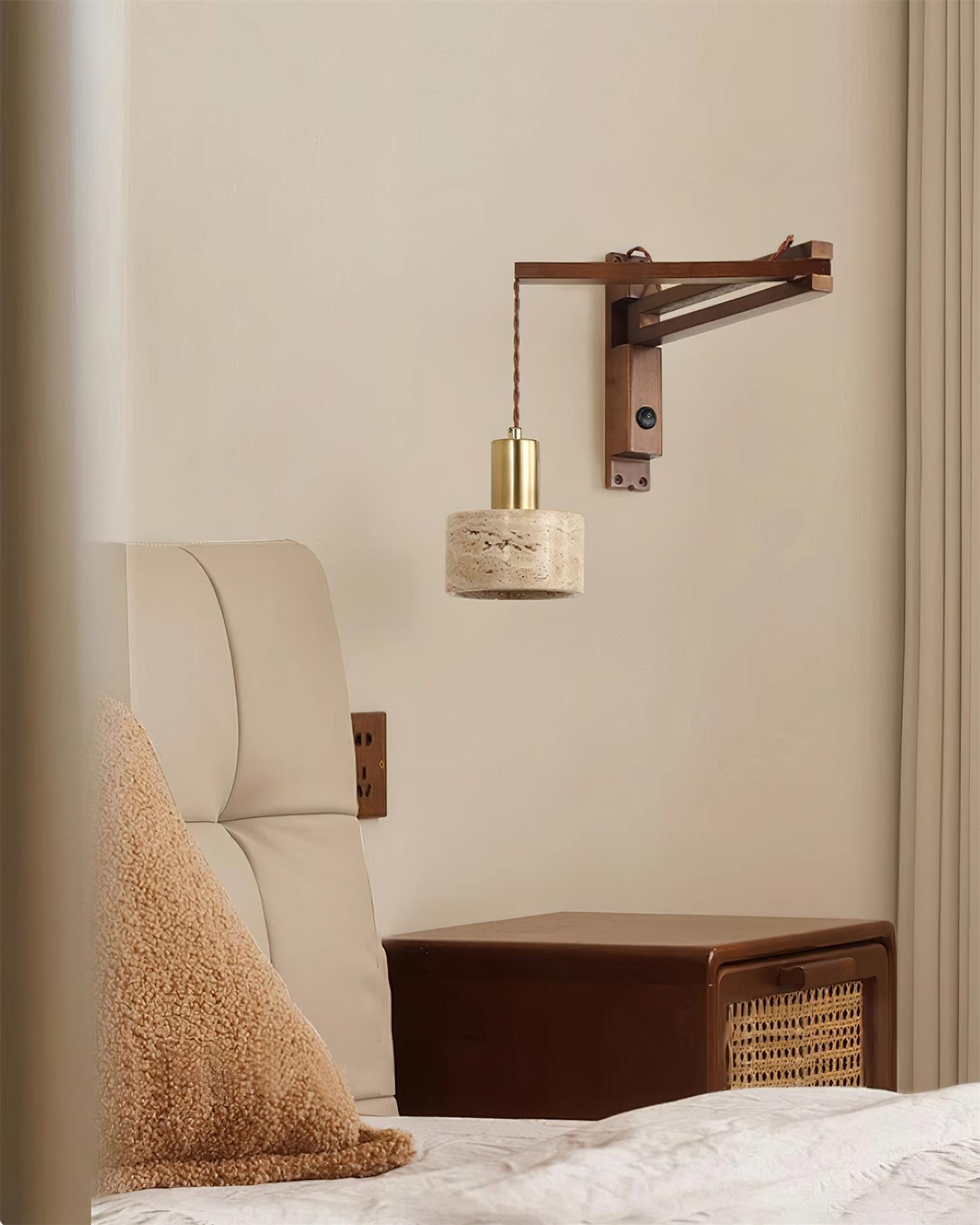Zaid Wall Lamp