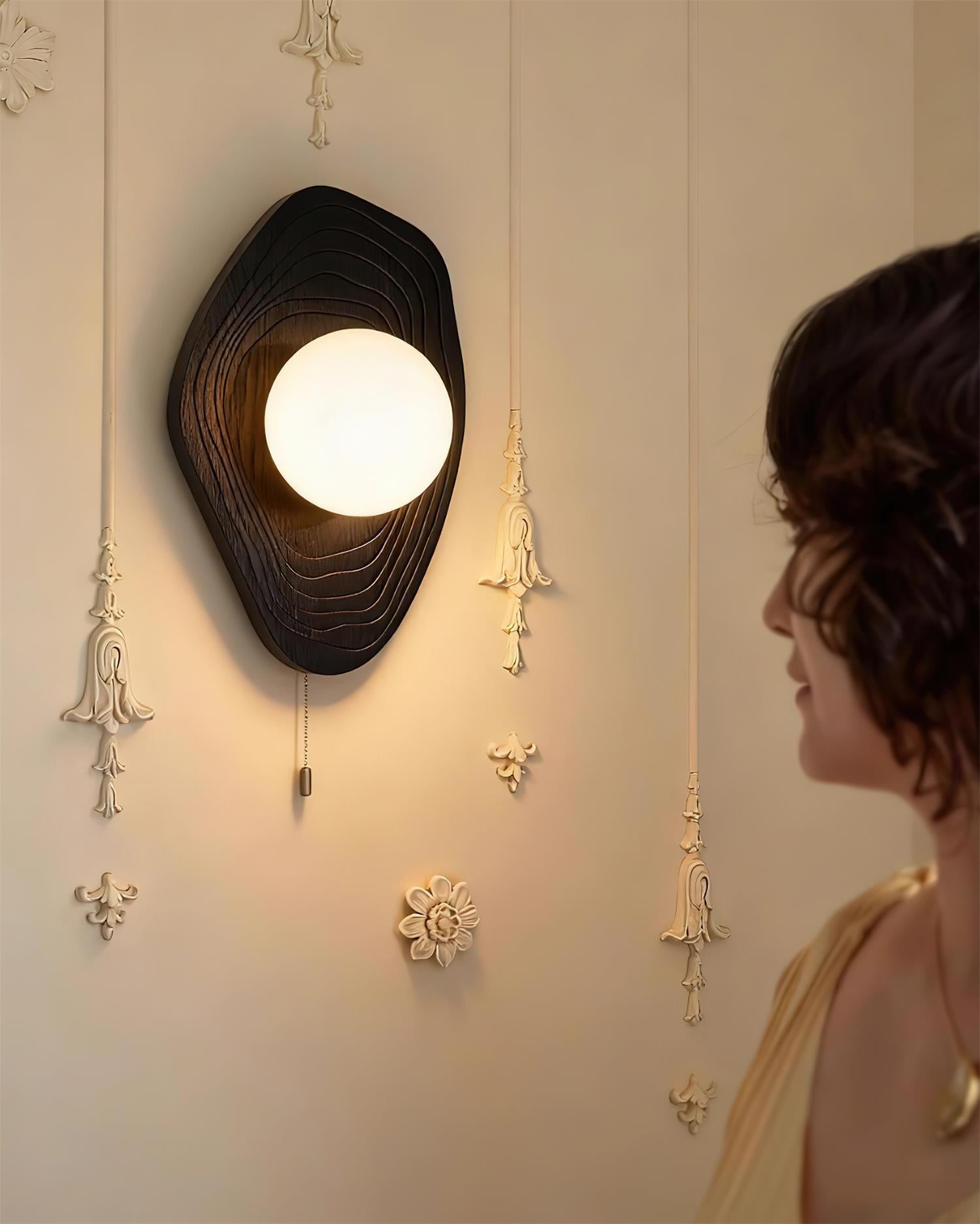 Baker Wall Lamp
