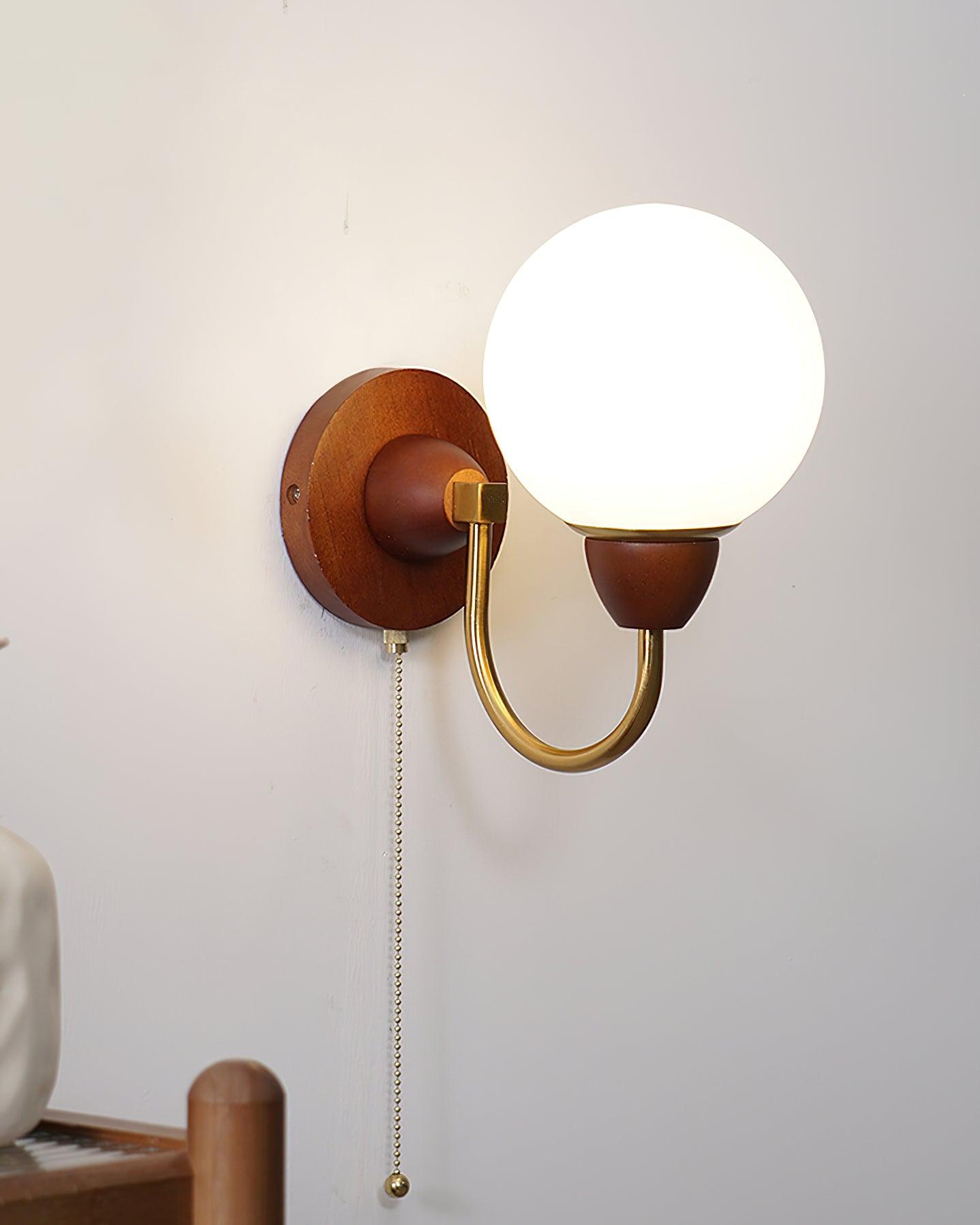 Zoey Wooden Wall Lamp